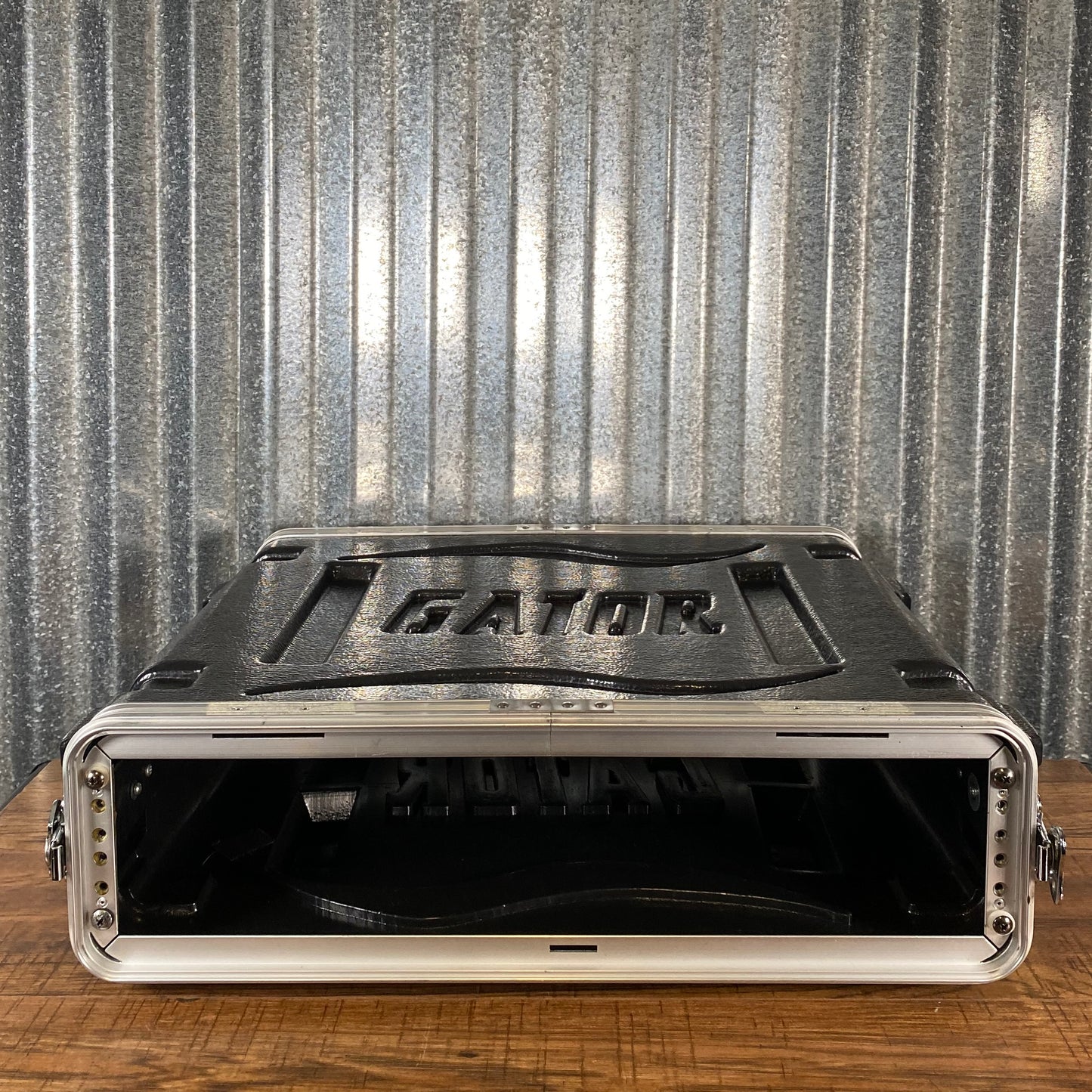 Gator GR-2L 2 Space Standard Lockable ABS Rack Case #1 Used