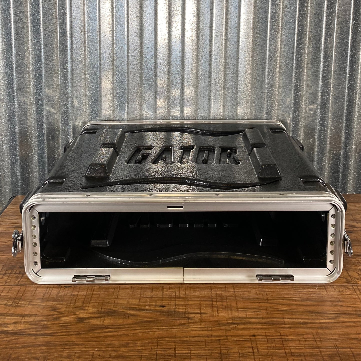 Gator GR-2L 2 Space Standard Lockable ABS Rack Case #2 Used