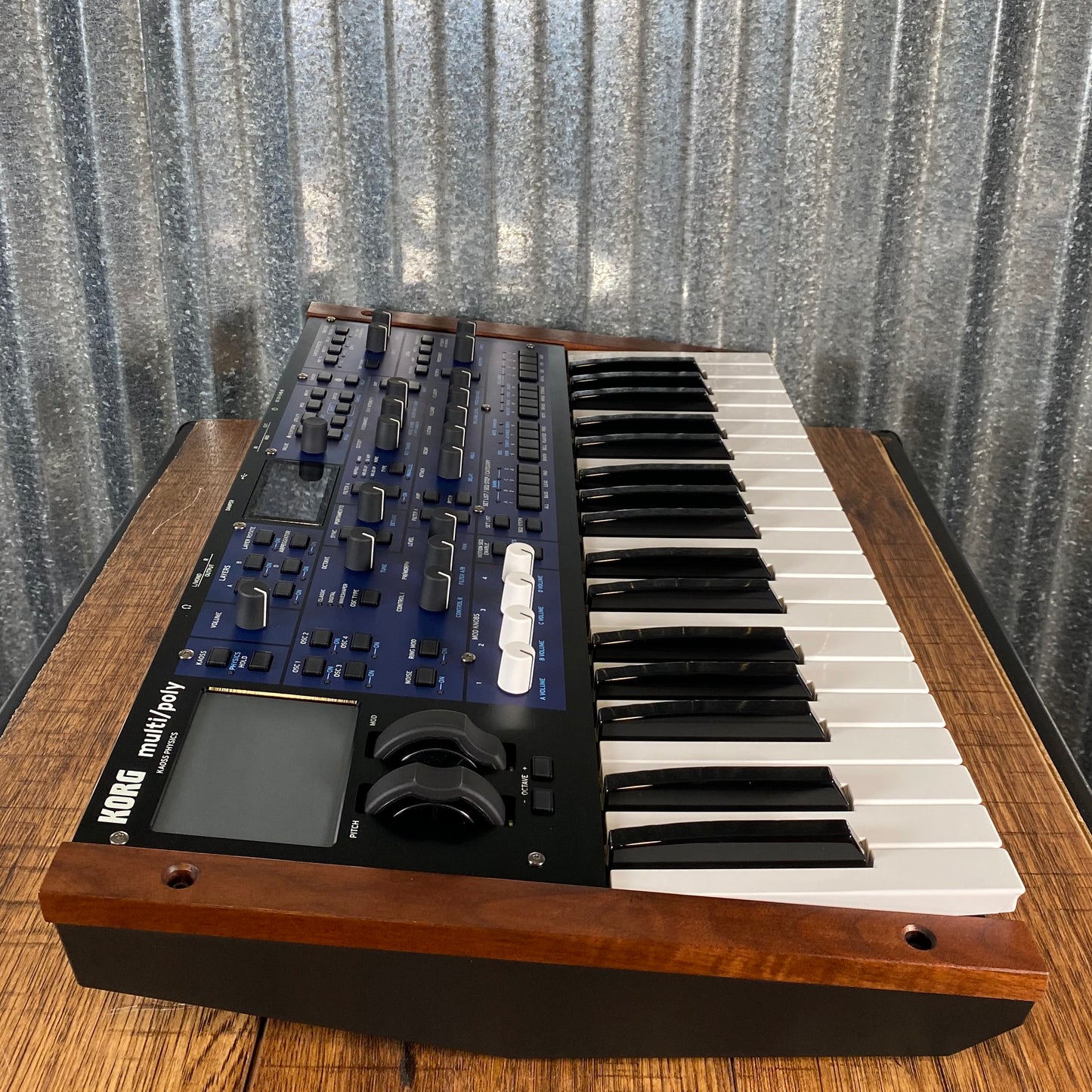 Korg Multi/Poly Analog Modeling Synthesizer Keyboard & Bag Used