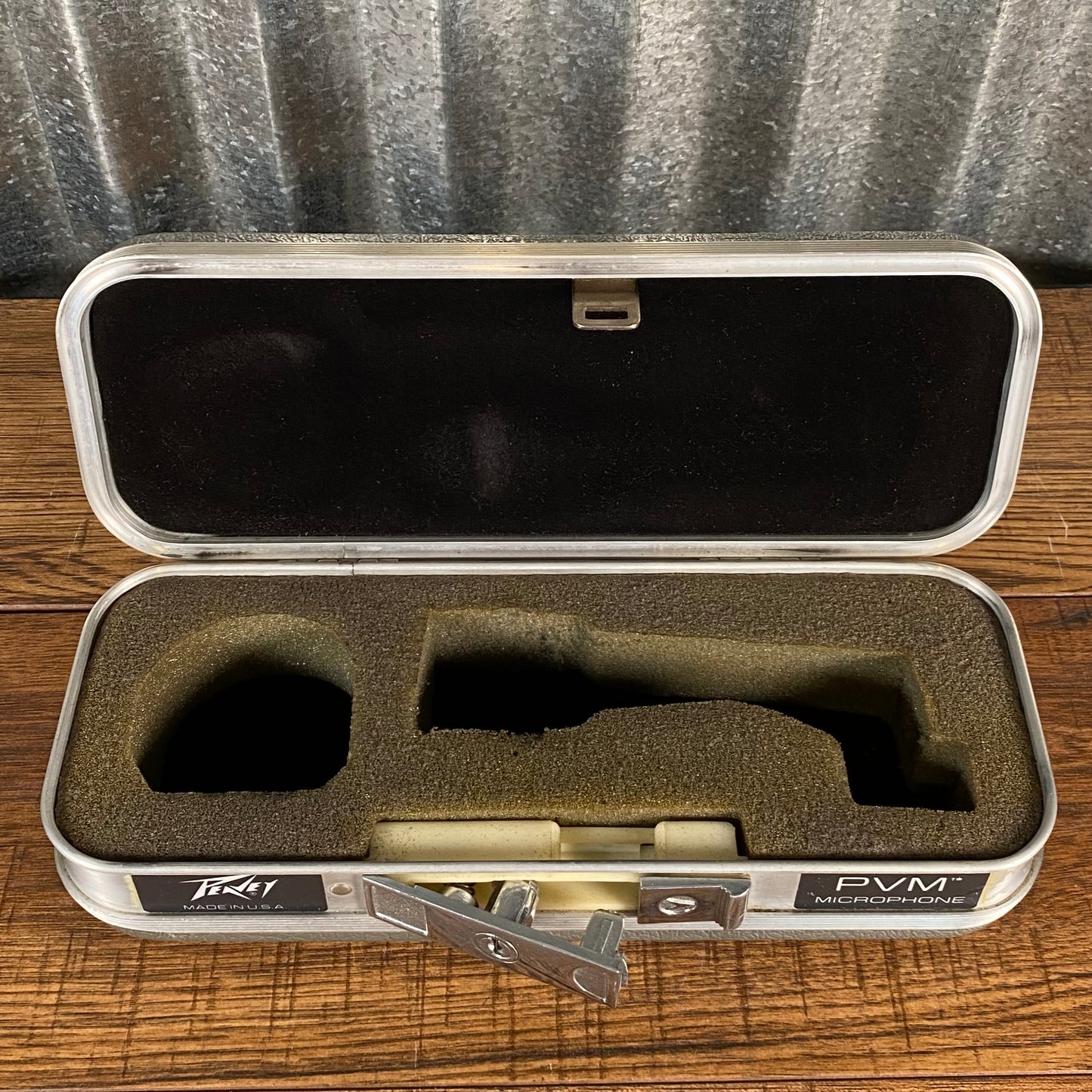 Peavey PVM Single Microphone Case Used