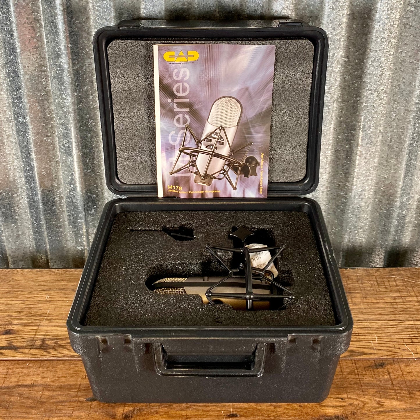 CAD Audio M179 Variable Pattern Condenser Microphone, Shock Mount & Case Used