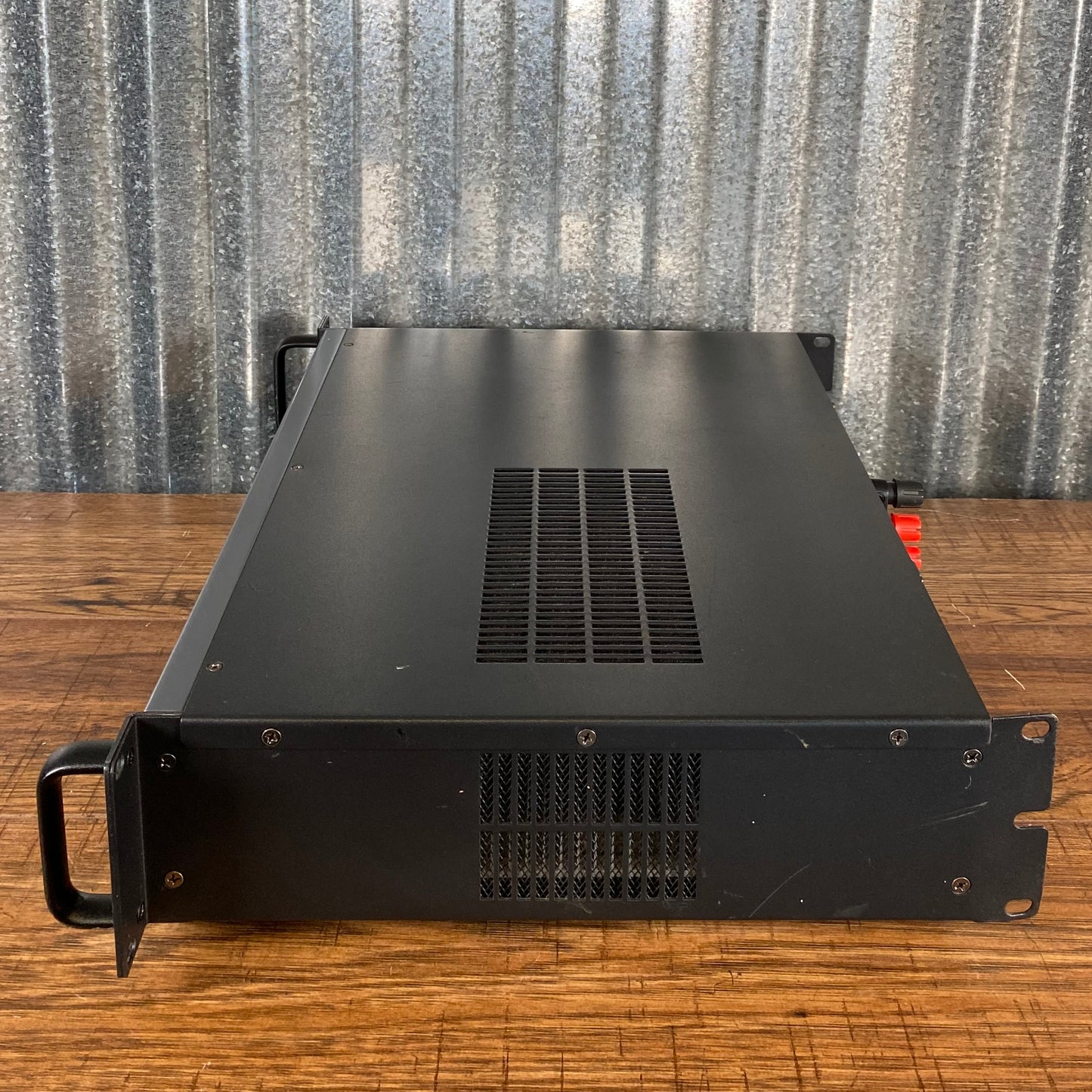 Gemini Sound XGA-2000 Two Channel 2000 Watt Power Amplifier Used