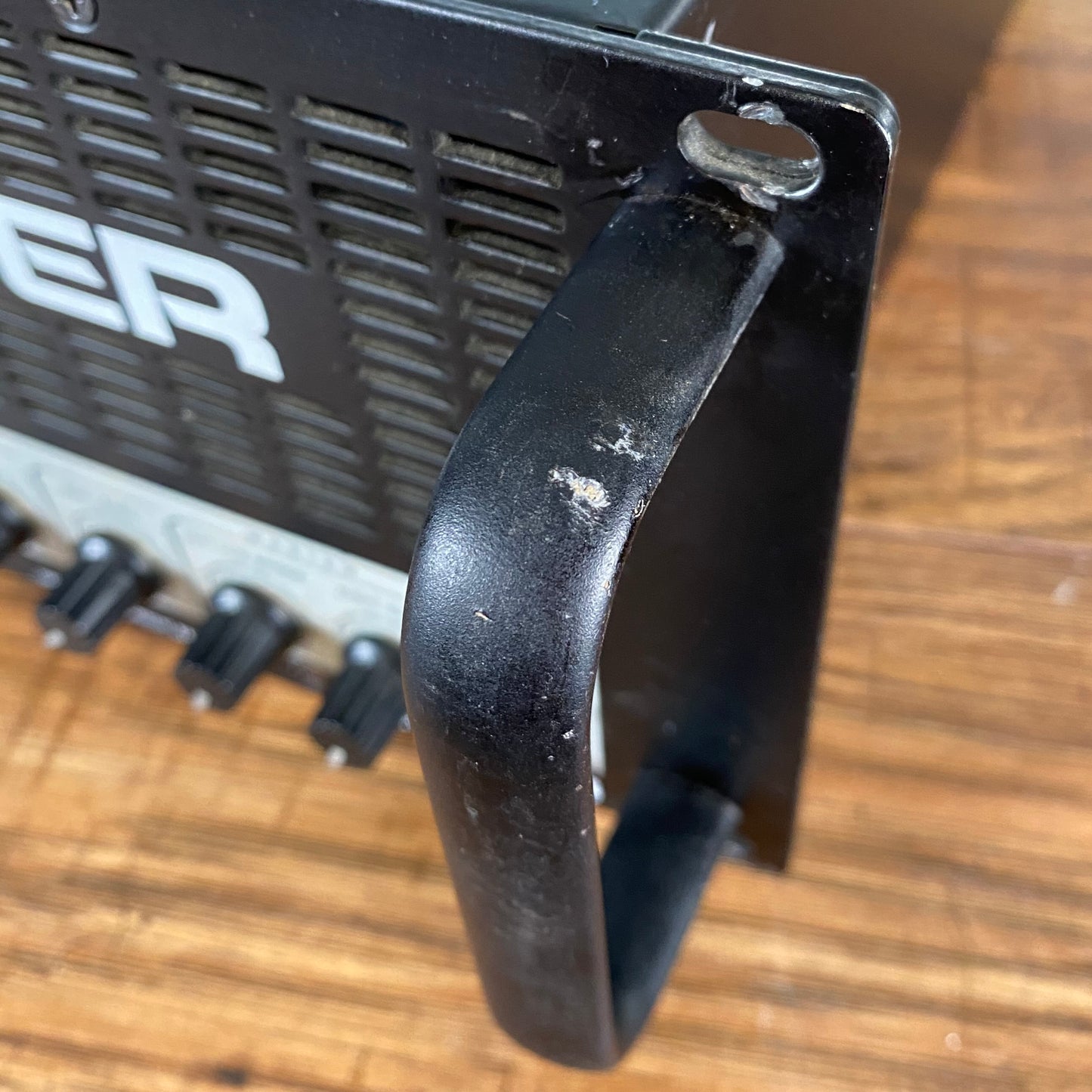 Gallien-Krueger 2000RB 1000 Watt 2 Channel Bass Amplifier Head Used