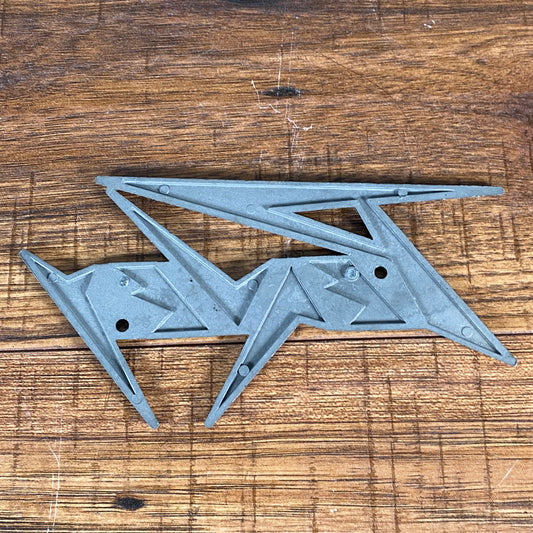 Peavey Classic Metal Logo Badge 6"x3" #3 Used