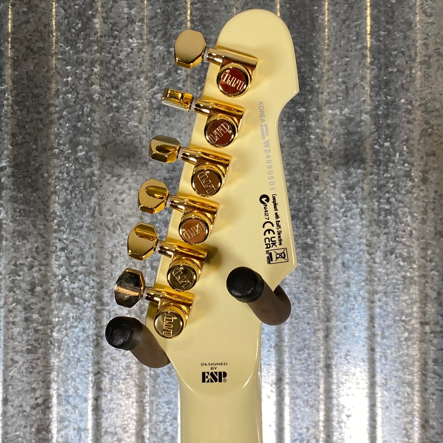 ESP LTD Phoenix-1000 Vintage White Guitar LPHOENIX1000VW #0501 Used