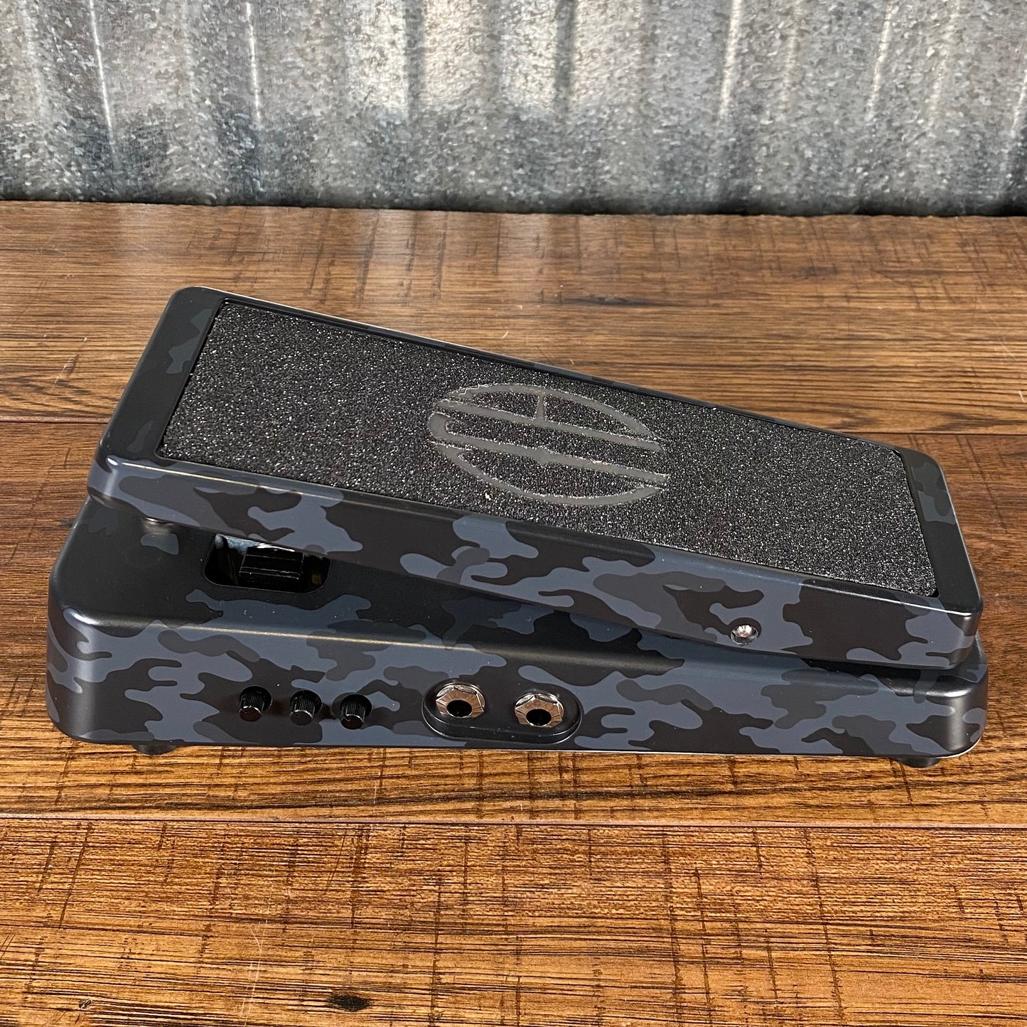 Dunlop DB01B Dimebag Cry Baby From Hell Wah Guitar Effect Pedal B Stock