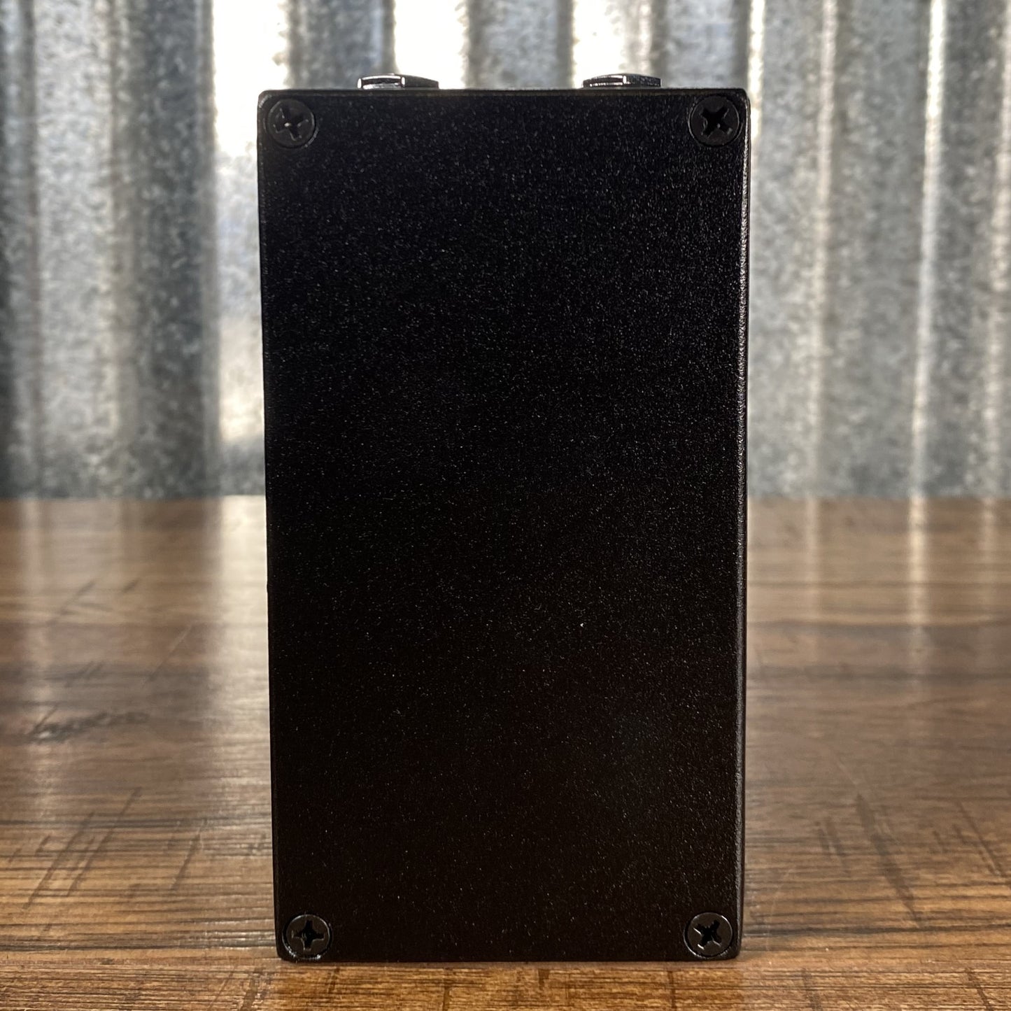 Aguilar Chorusaurus v2 Bass Chorus Effect Pedal Demo