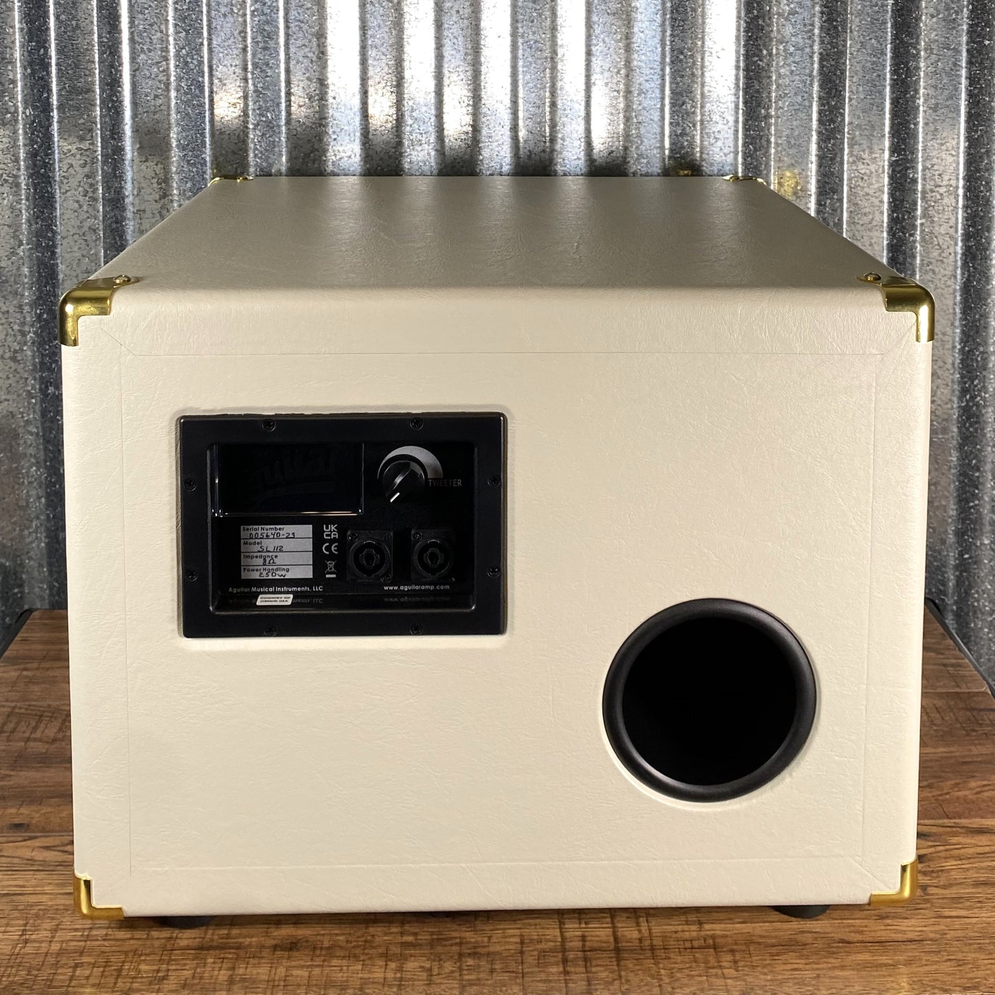 Aguilar SL 112 30th Anniversary Edition Gold 8 Ohm 12 Bass Amplifier Speaker Cabinet Demo