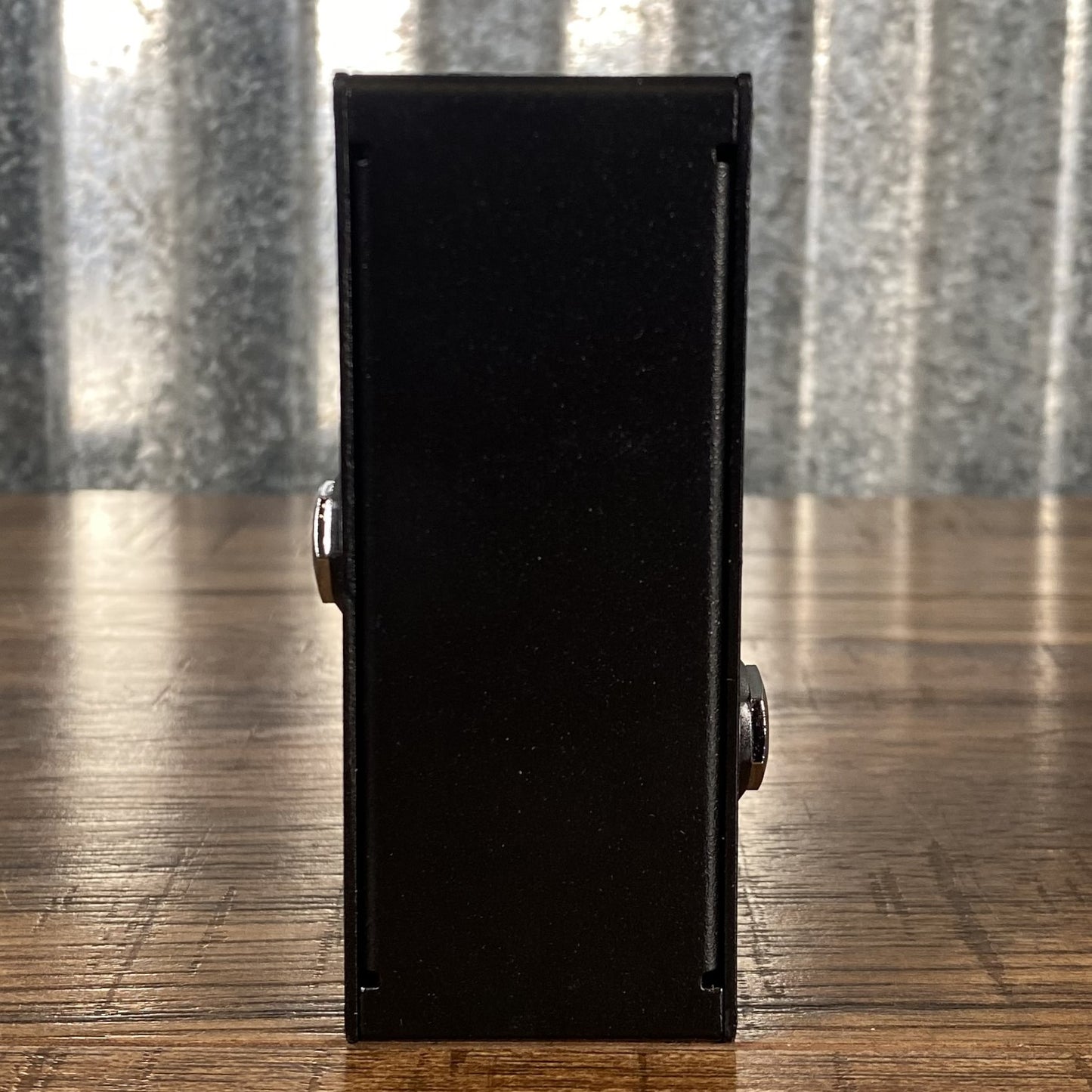 Aguilar Storm King Bass Distortion Fuzz Effect Pedal Demo