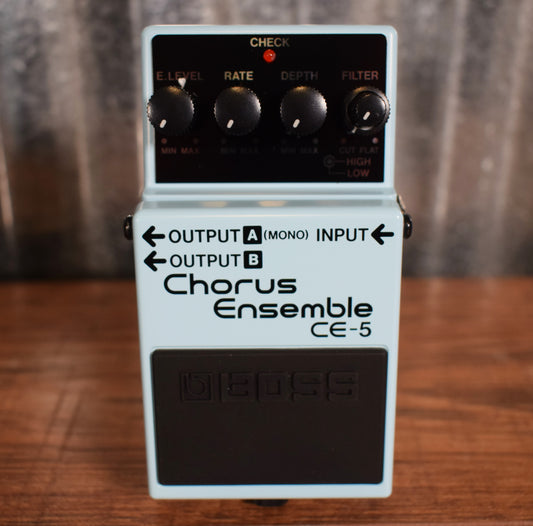 Boss CE-5 Chorus Ensemble Guitar Effect Pedal Demo