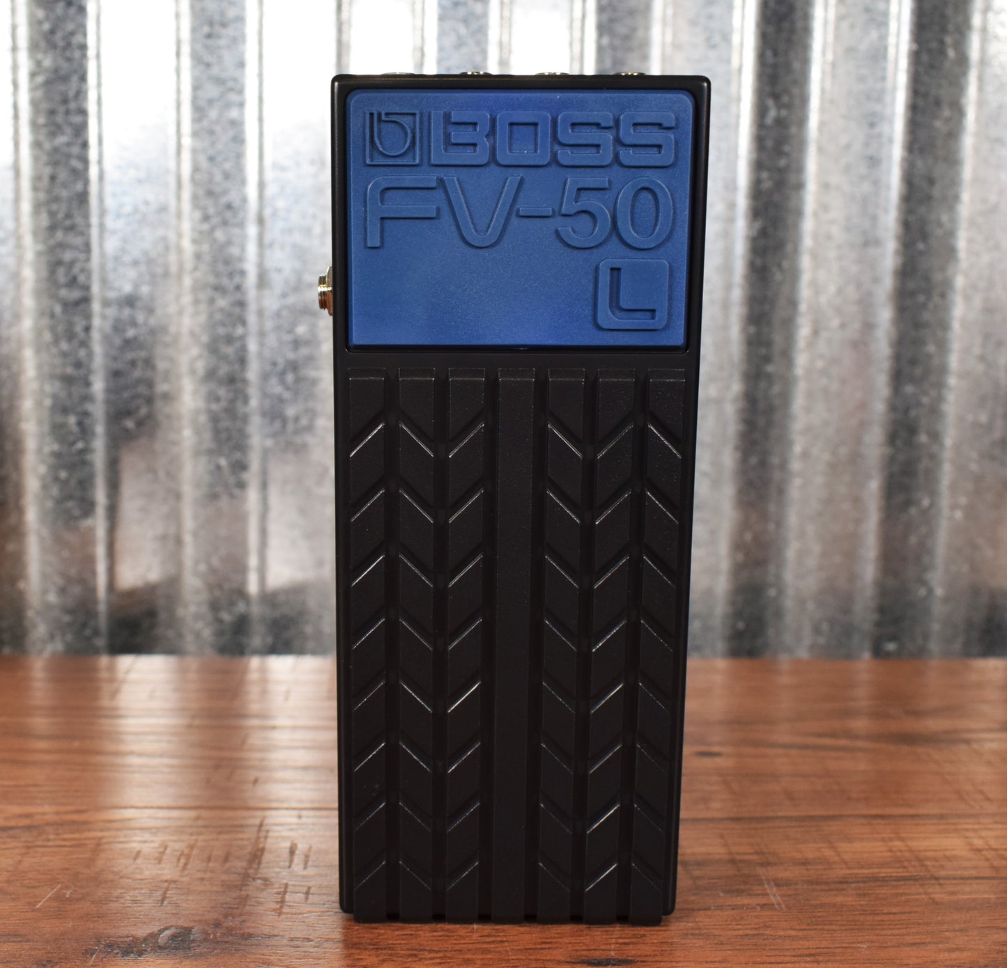Boss FV-50L Low Impedance Foot Volume Guitar Bass Keyboard Effect Pedal Demo