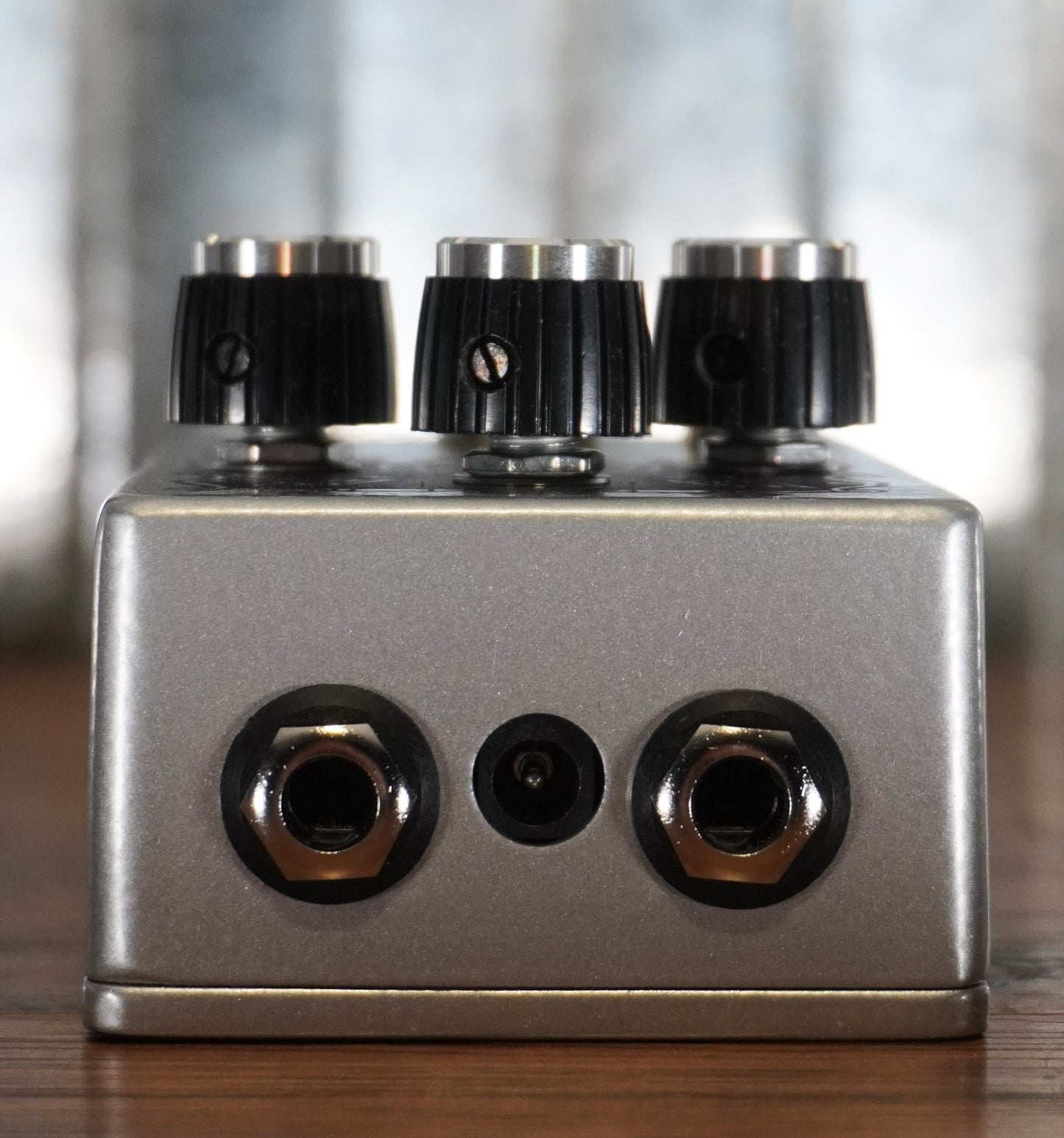 Earthquaker Devices EQD Hizumitas Boris Wata Signature Fuzz Sustainar Guitar Effect Pedal Demo