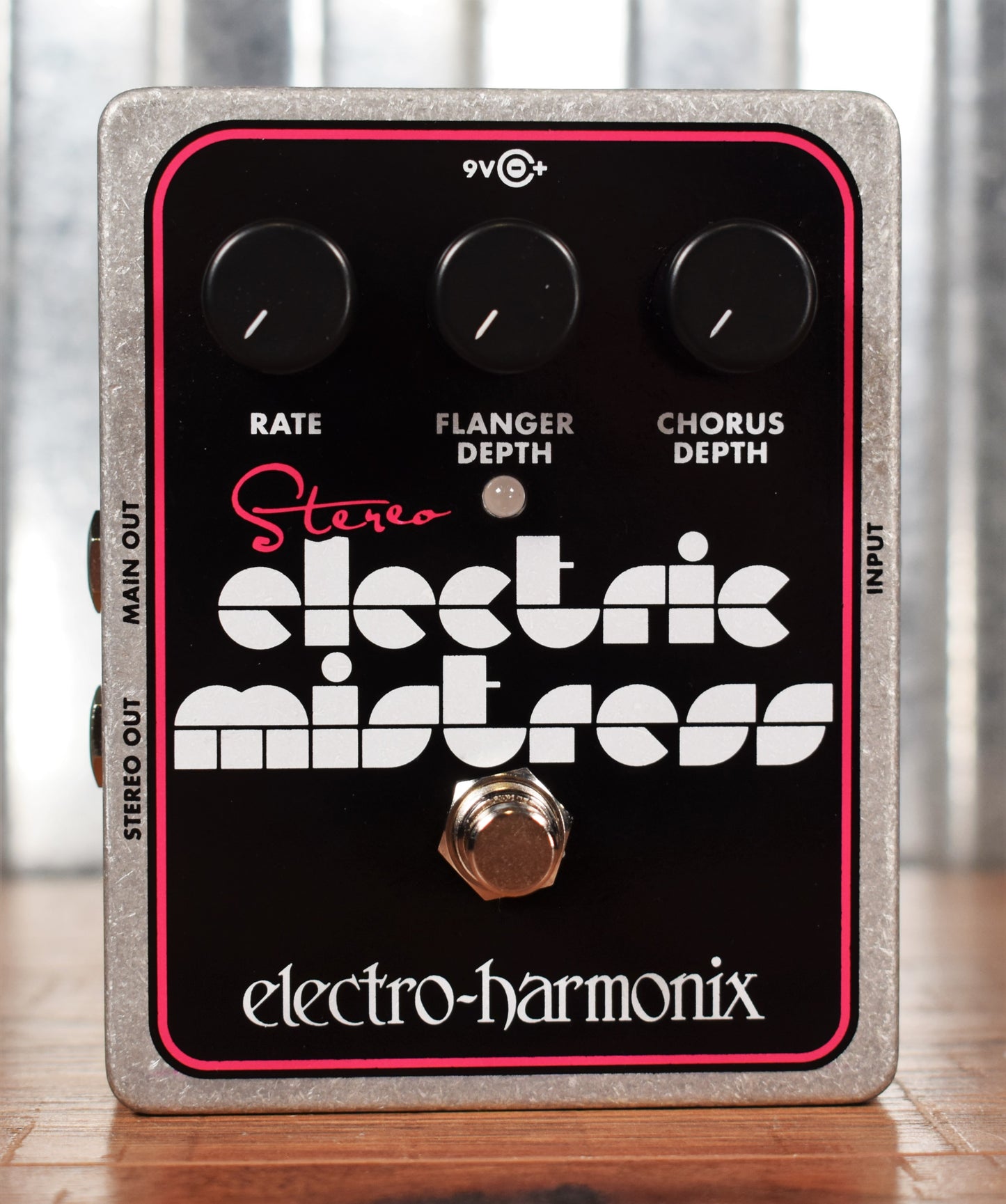 Electro-Harmonix EHX Stereo Electric Mistress Flanger Chorus Guitar Effect Pedal Demo
