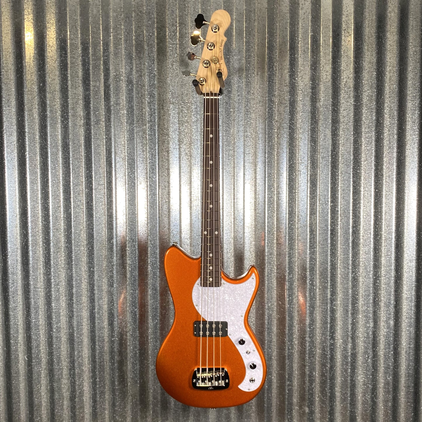 G&L USA Fullerton Deluxe Fallout Bass 4 String Tangerine Metallic & Bag Used