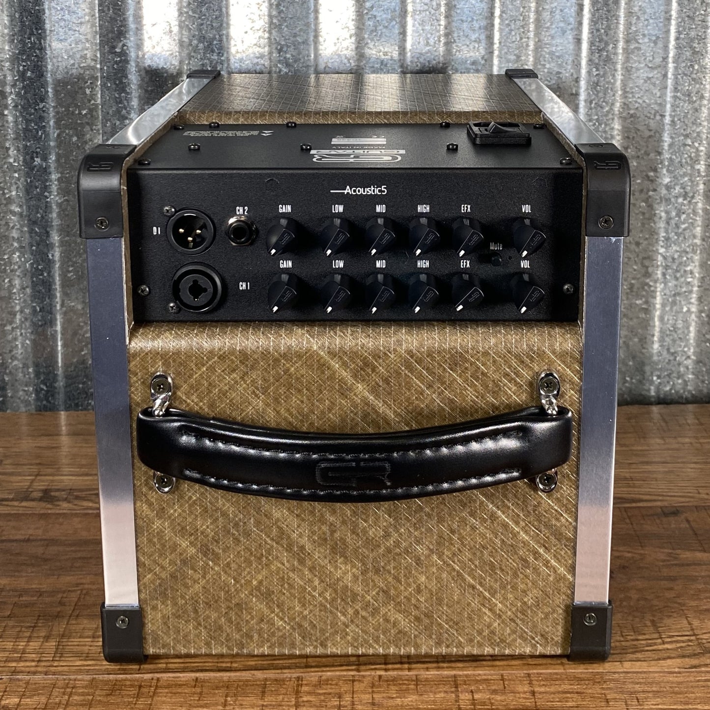GR Guitar NF Acoustic 5 80 Watt 1x5 2 Channel with Effects Guitar Amplifier Combo Natural Fiber Demo