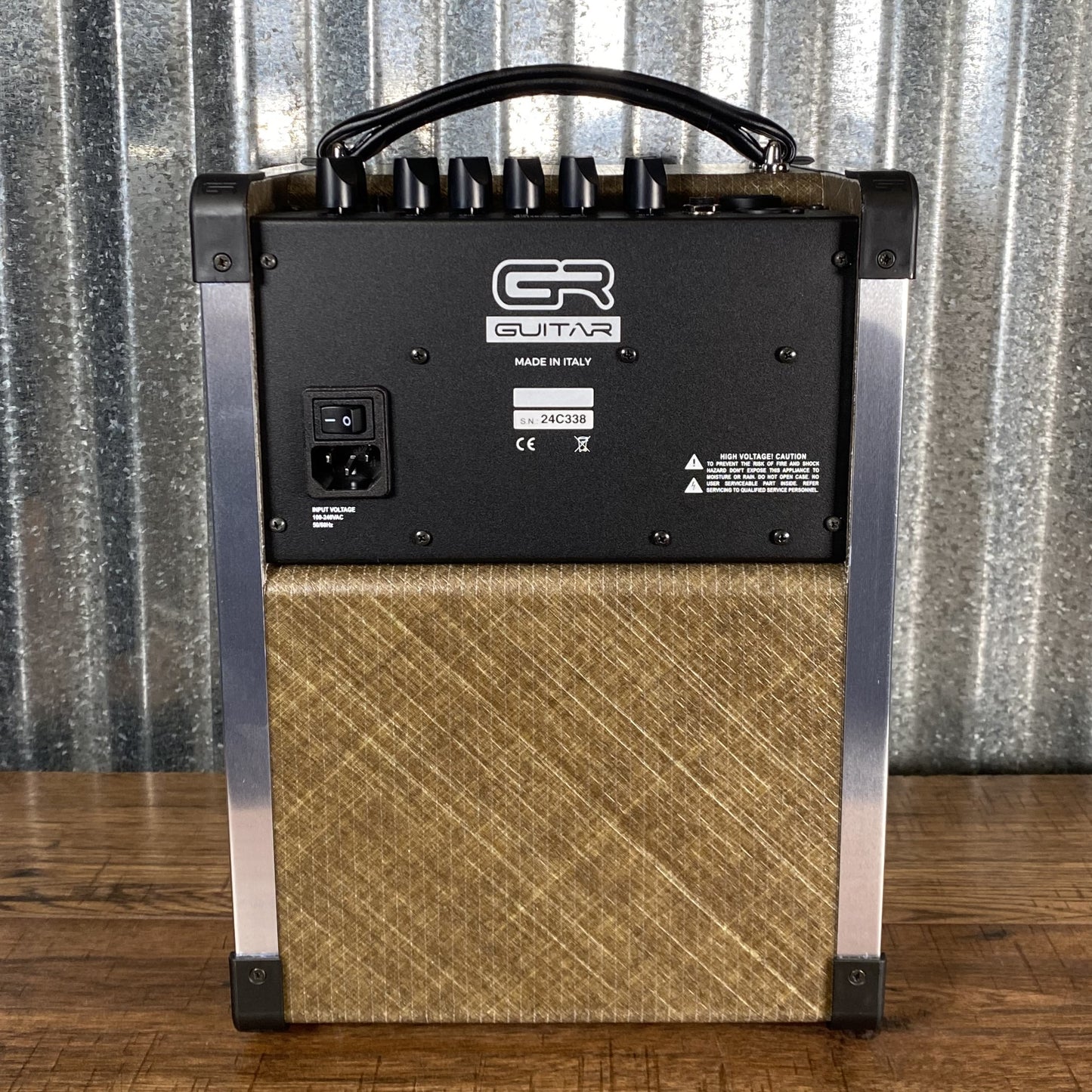 GR Guitar NF Acoustic 5 80 Watt 1x5 2 Channel with Effects Guitar Amplifier Combo Natural Fiber Demo