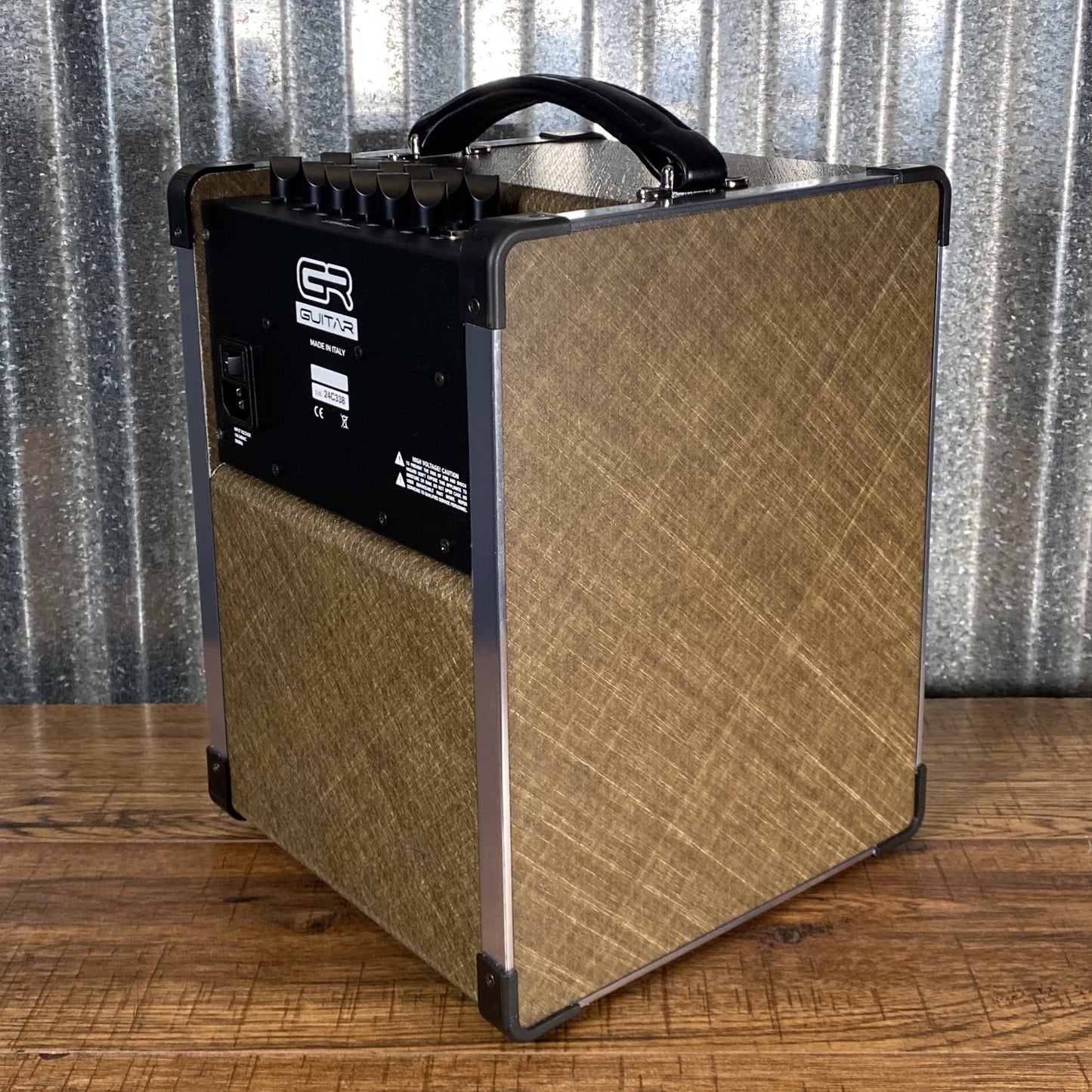 GR Guitar NF Acoustic 5 80 Watt 1x5 2 Channel with Effects Guitar Amplifier Combo Natural Fiber Demo