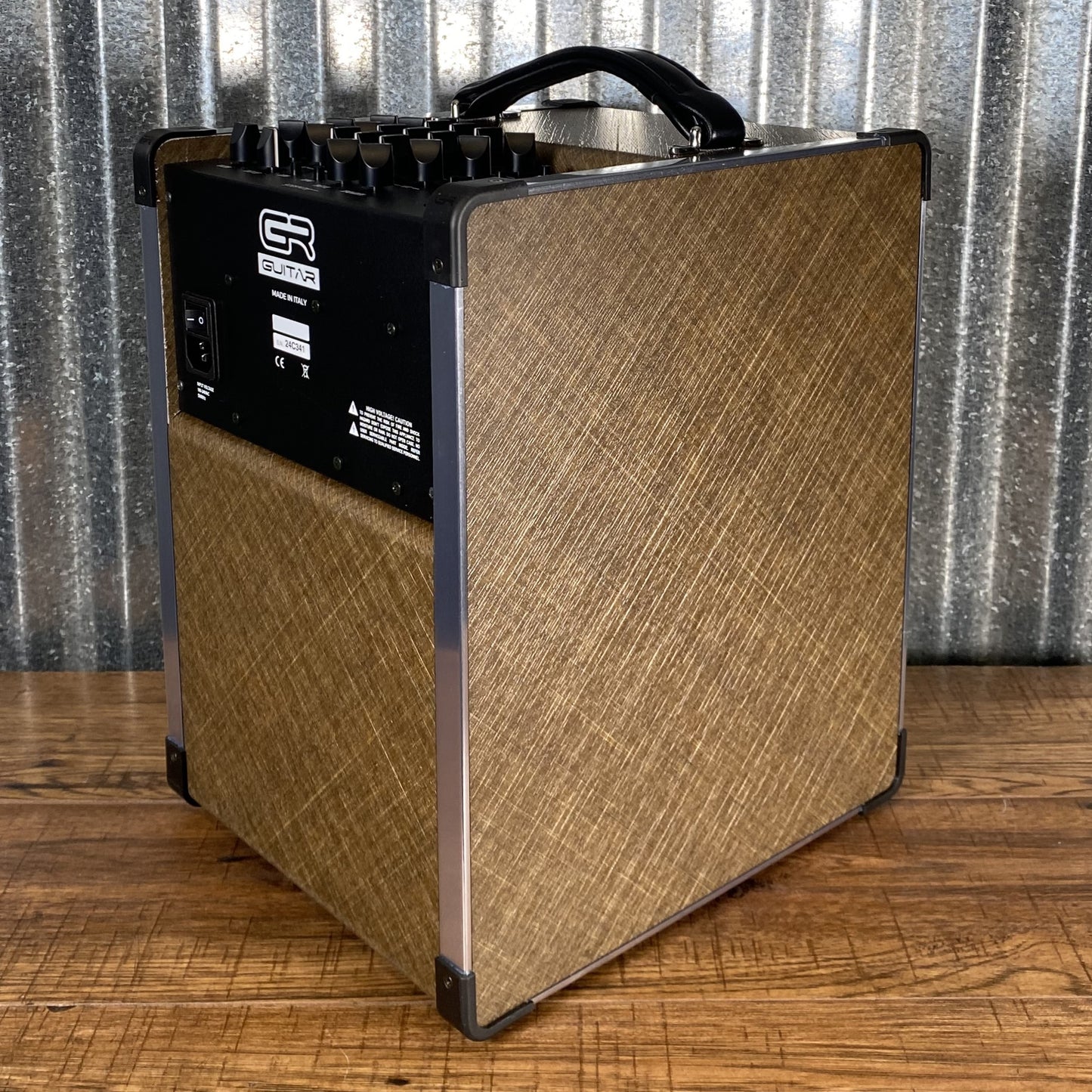 GR Guitar NF Acoustic 6 120 Watt 1x6 3 Channel with Effects Guitar Amplifier Combo Natural Fiber Demo
