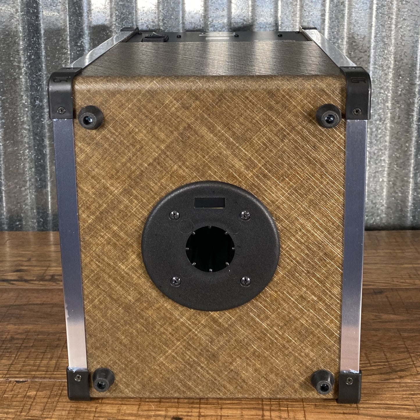 GR Guitar NF Acoustic 6 120 Watt 1x6 3 Channel with Effects Guitar Amplifier Combo Natural Fiber Demo