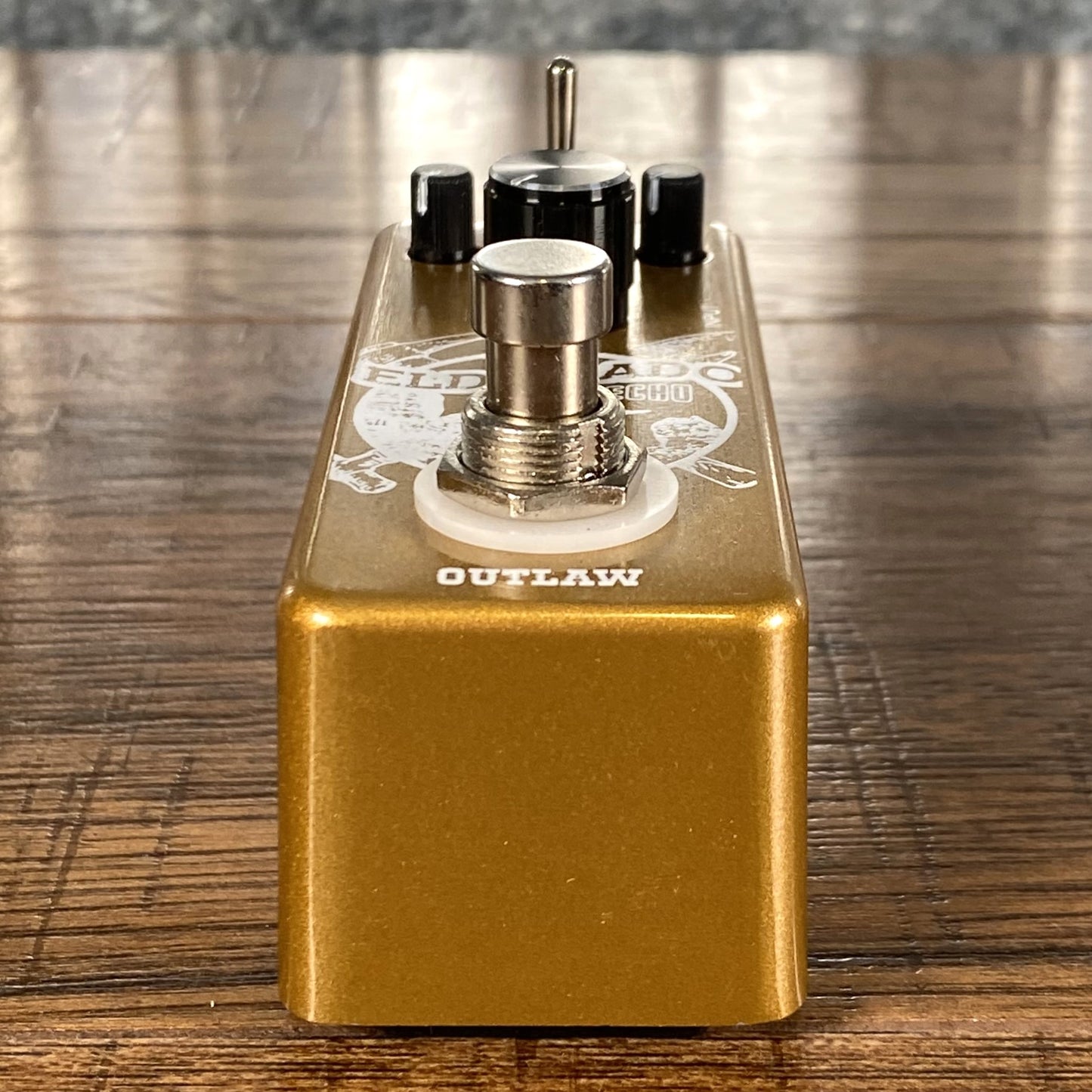 Outlaw Effects Eldorado 3 Mode Echo Guitar Effect Pedal Demo
