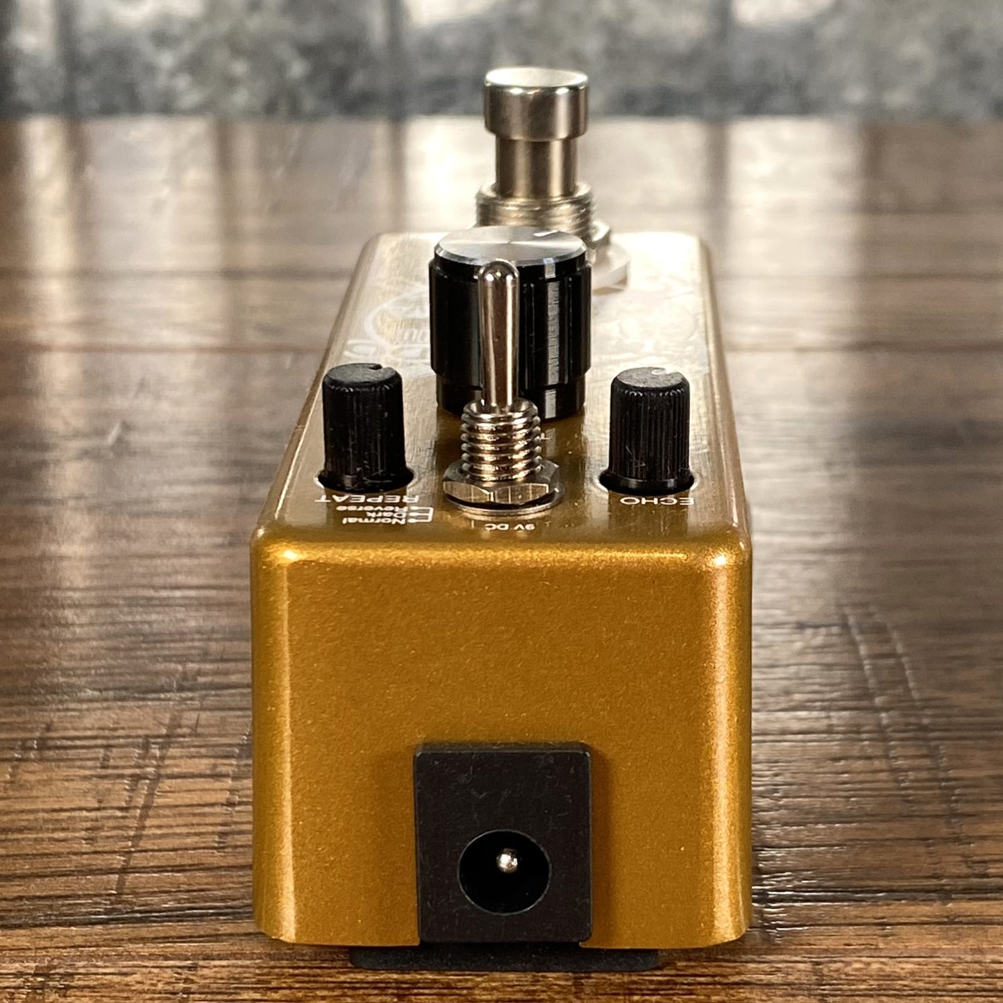Outlaw Effects Eldorado 3 Mode Echo Guitar Effect Pedal Demo