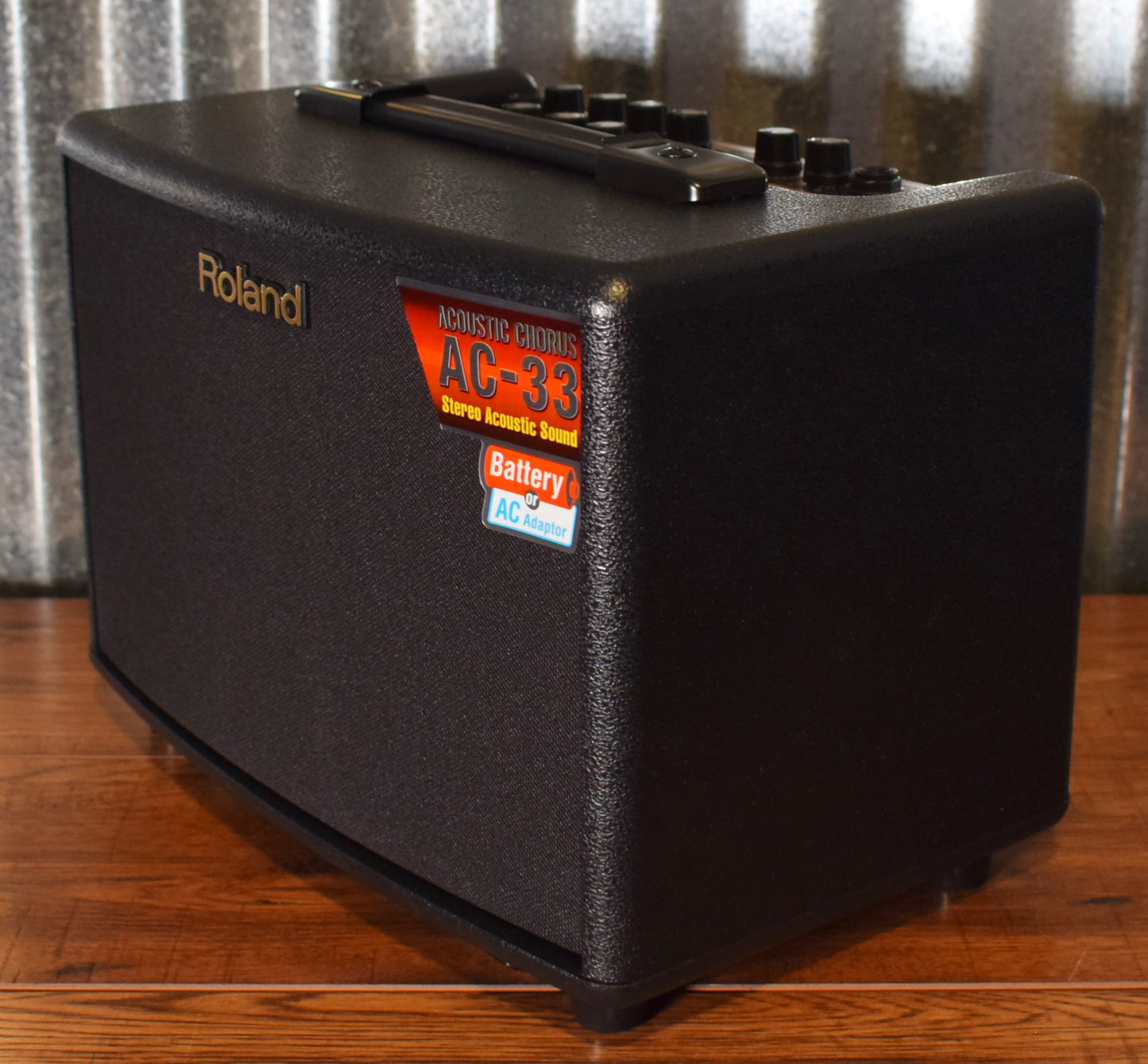 Roland AC-33 30 Watt 2x5' Chorus Acoustic Guitar Amplifier Demo