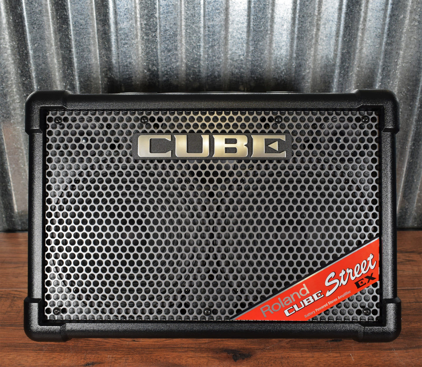 Roland CUBE STREET EX 50 Watt Battery Powered Guitar Vocal Combo Amplifier PA Demo