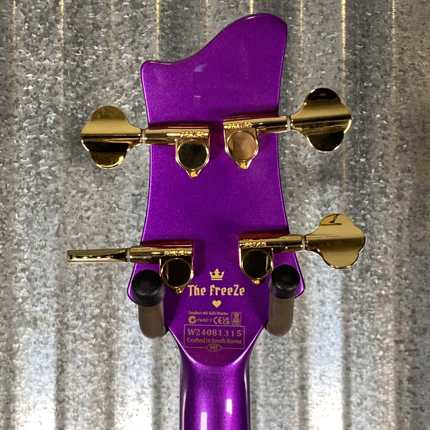 Schecter FreeZesicle-4 Ricky Freeze Smith Morris Day and the Time 4 String Bass Freeze Purple Used
