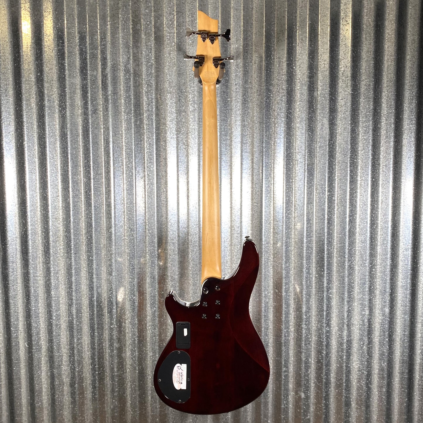 Schecter Omen Extreme 4 String Bass Vintage Sunburst Used