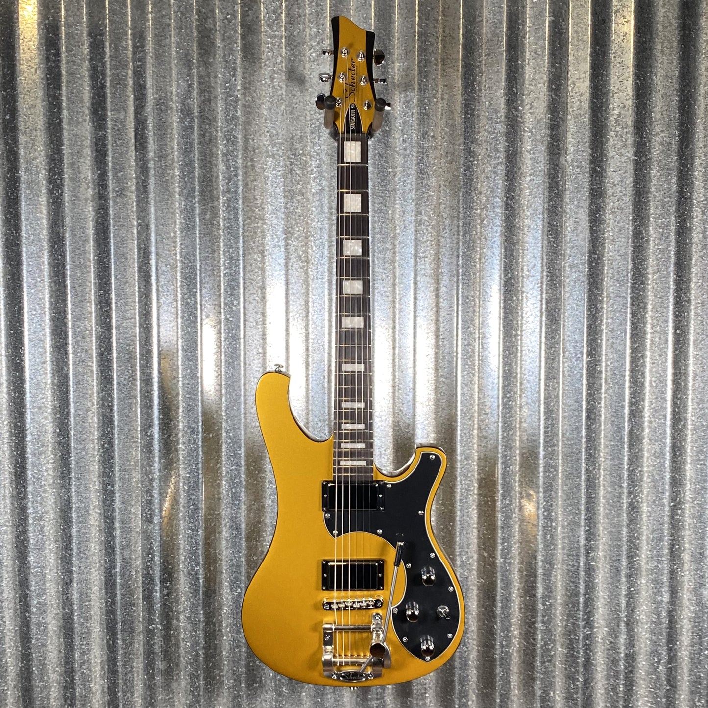 Schecter Stargazer 6 Vibrato Guitar Metallic Gold Used