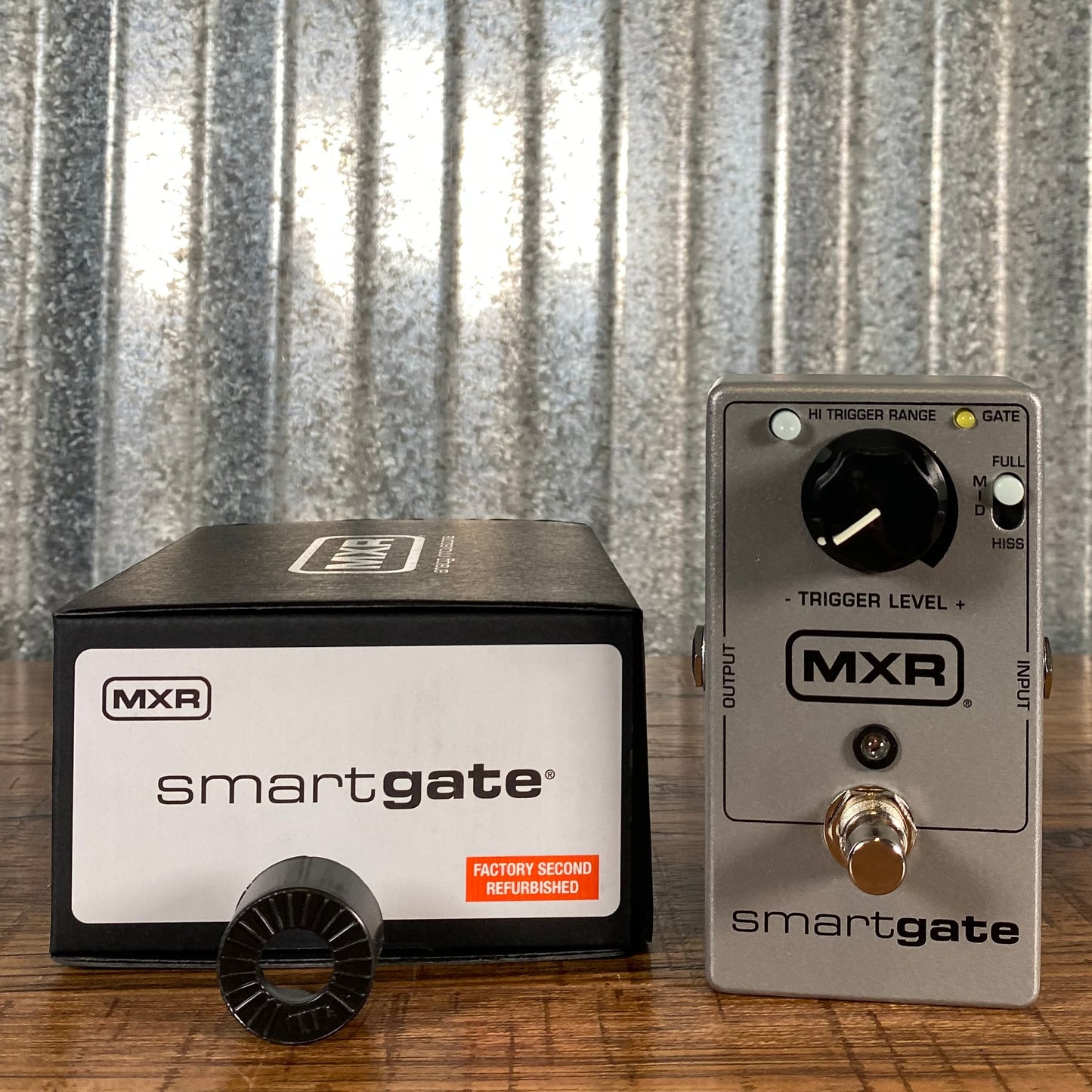 Dunlop MXR M135 Smart Gate Noise Gate Suppression Guitar Effects Pedal B Stock