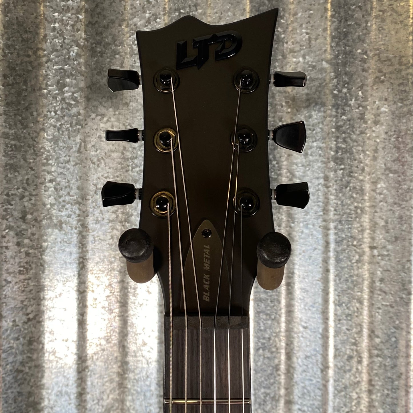 ESP LTD EC Black Metal Eclipse Seymour Duncan Black Satin Guitar LECBKMBLKS #1989 Used