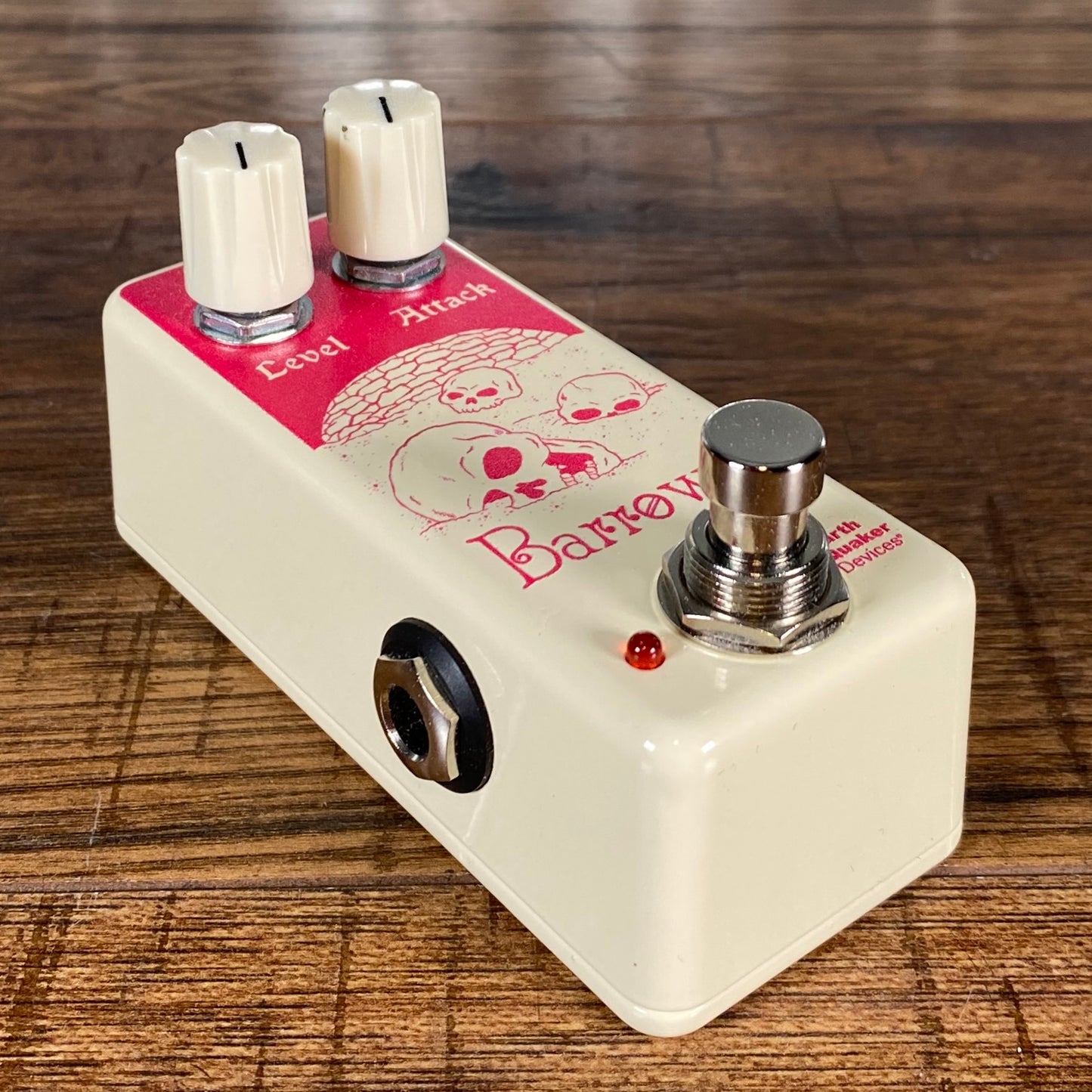 Earthquaker Devices EQD Barrows Fuzz Guitar Effect Pedal