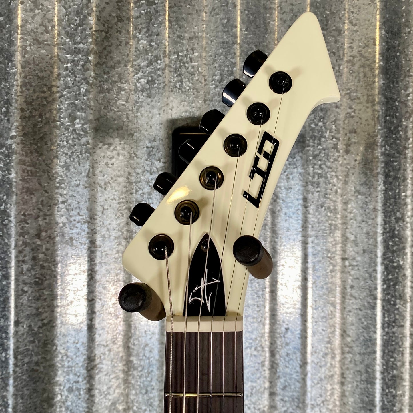 ESP LTD Vulture James Hetfield Olympic White EMG Guitar & Case #1498 Used