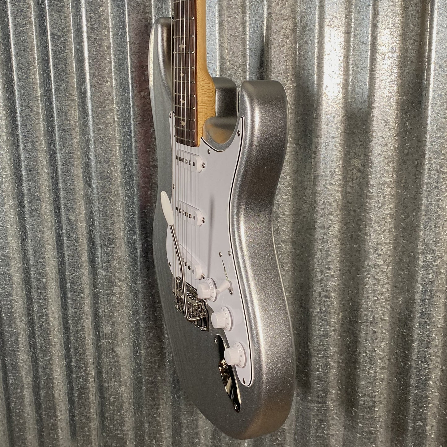 PRS Paul Reed Smith SE Silver Sky Platinum Spark Guitar & Bag #9259 Used