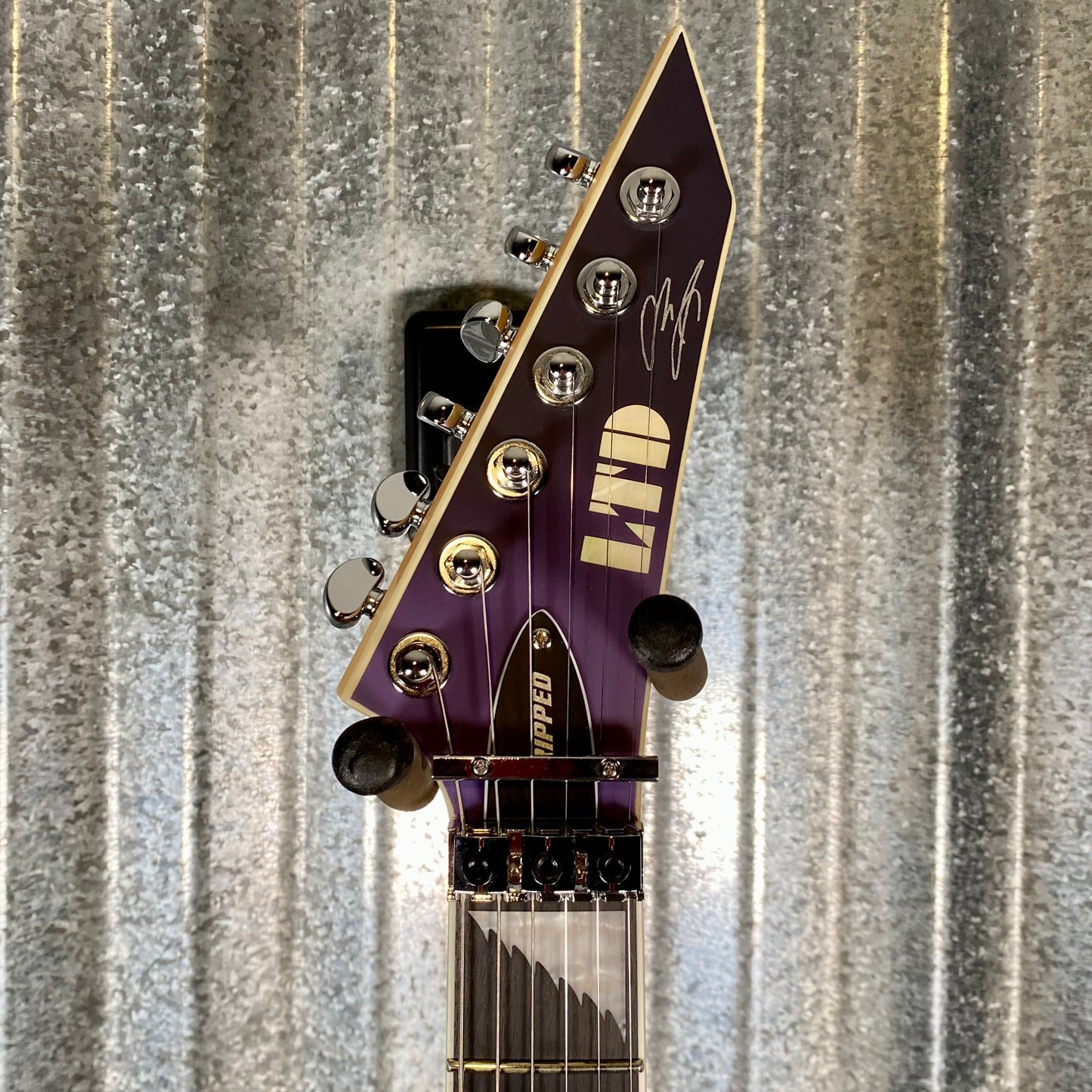 ESP LTD Alexi Laiho Ripped Sawtooth Arrow Purple Fade Satin Guitar & Case ALEXIRIPPED #2404 Used