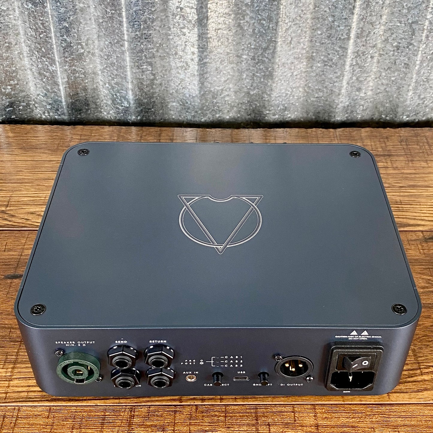 Darglass Alpha Omega 500 Watt Bass Amplifier Head B Stock
