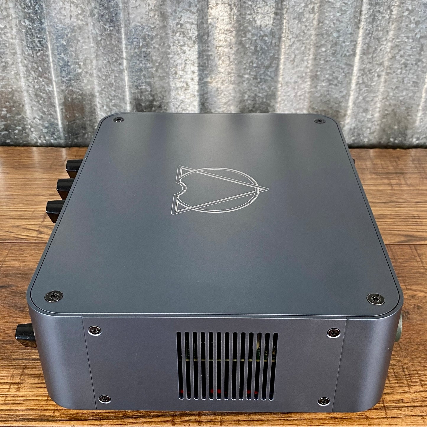 Darglass Alpha Omega 500 Watt Bass Amplifier Head B Stock