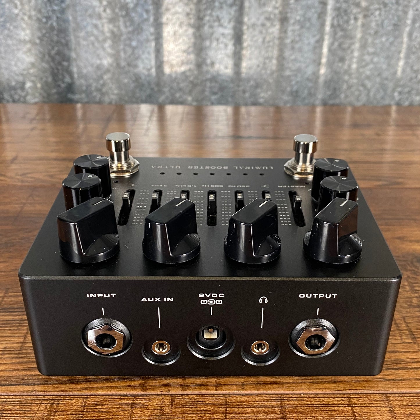 Darkglass Luminal Booster Ultra Boost Multiband Compressor Bass Effect Pedal B Stock