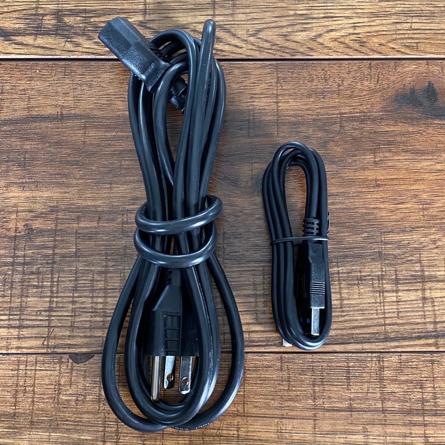 Aguilar AG700V2 AG 700 Generation 2 Bass Amplifier Head B Stock