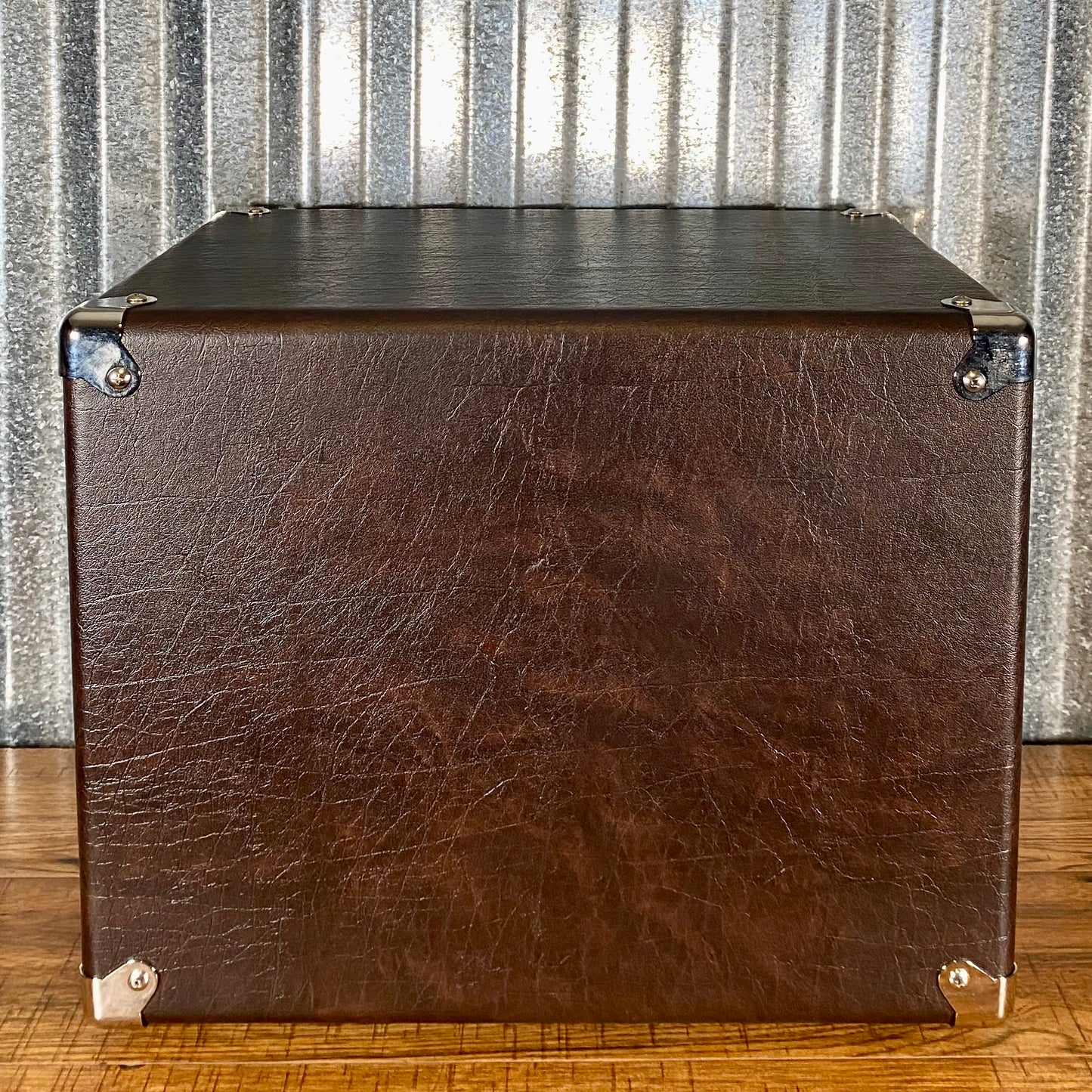 Aguilar SL1108CB Super Lightweight 1x10" Bass Speaker Cabinet 8 Ohm Chocolate Brown B Stock