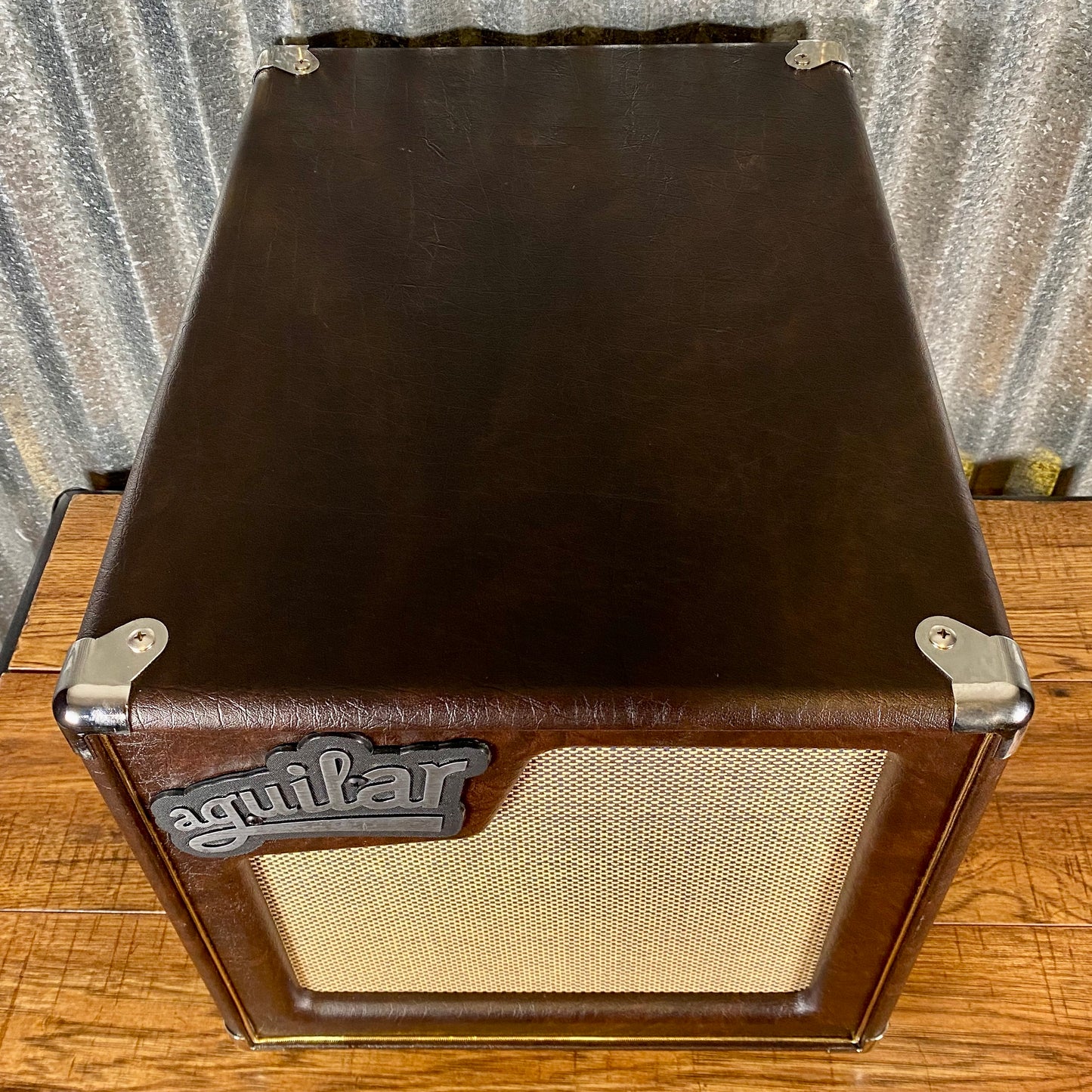 Aguilar SL1108CB Super Lightweight 1x10" Bass Speaker Cabinet 8 Ohm Chocolate Brown B Stock