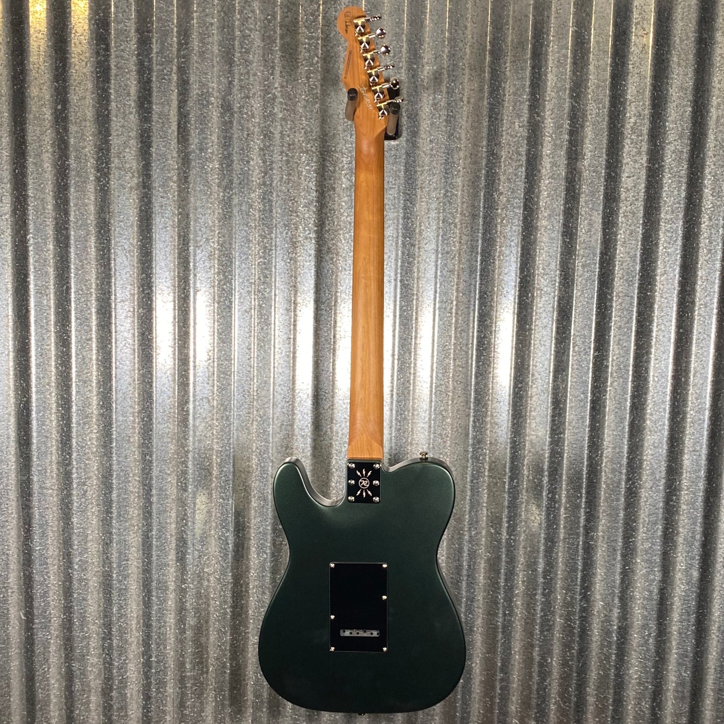 Reverend Pete Anderson Eastsider Baritone Outfield Ivy Guitar #69059