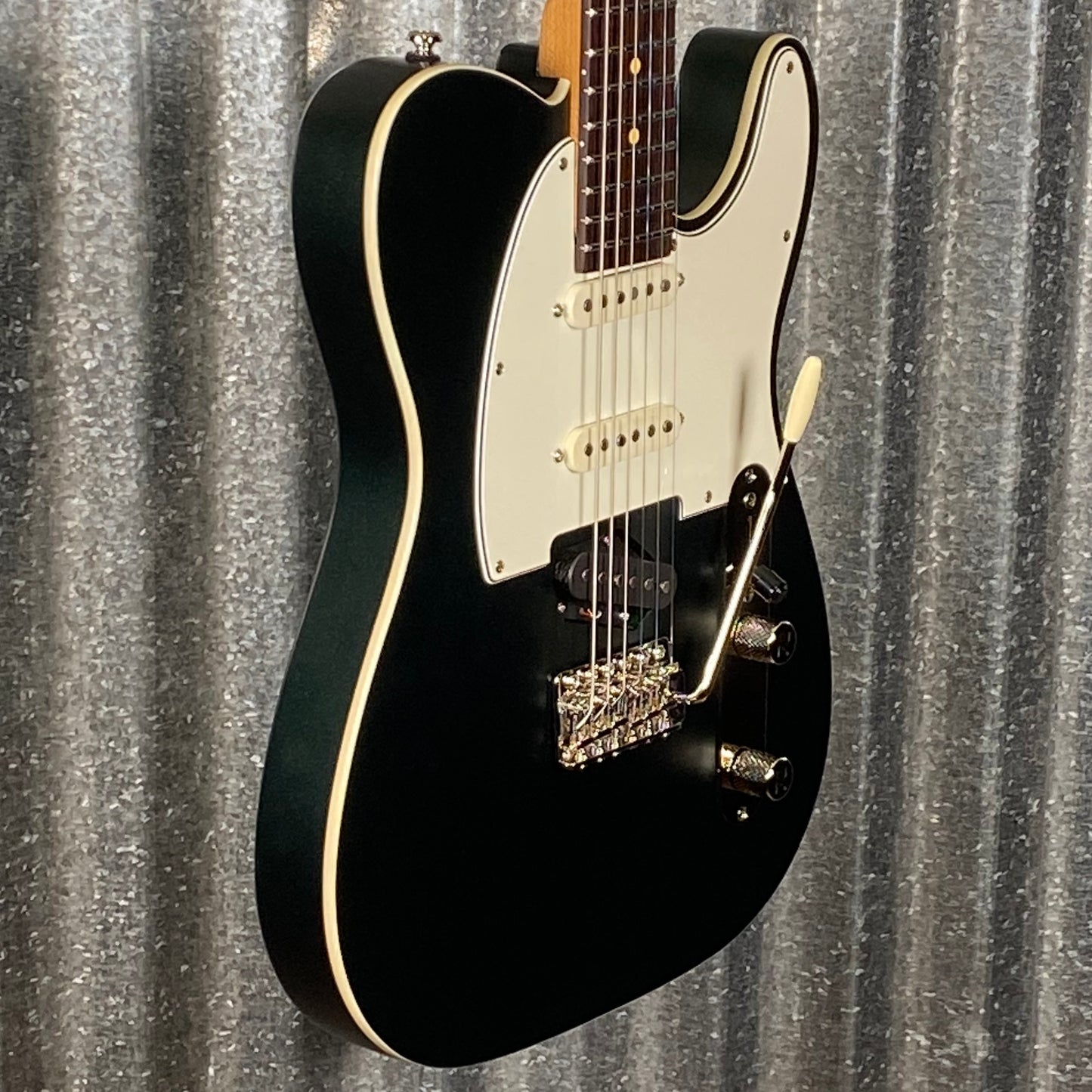 Reverend Pete Anderson Eastsider Baritone Outfield Ivy Guitar #69059