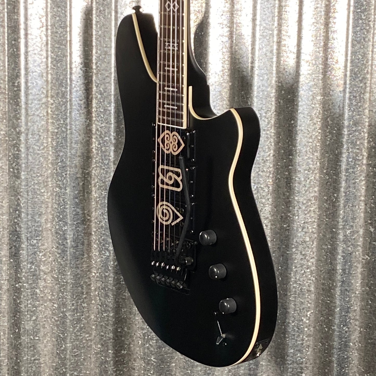 Reverend Vernon Reid Signature The Dark Black Guitar #68882