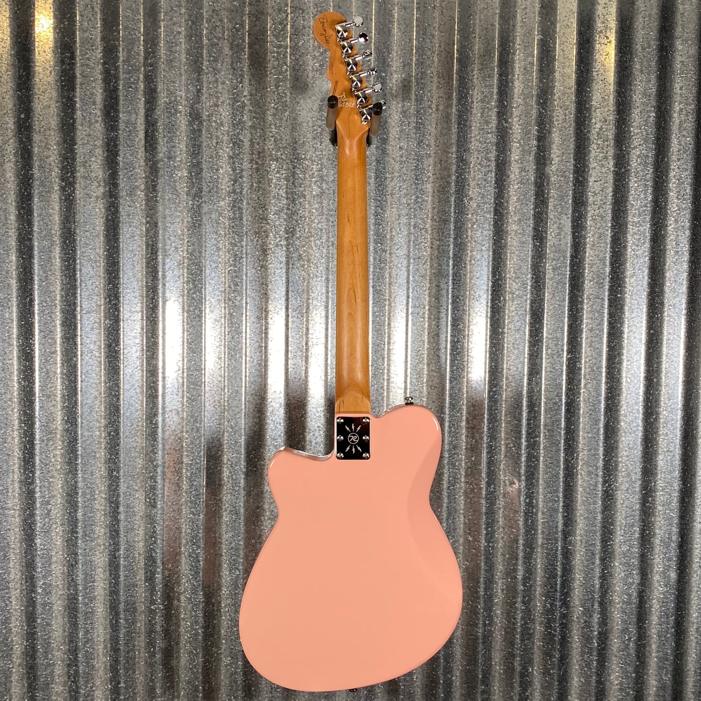 Reverend Stacey Dee Dee-Dee Orchid Pink Guitar #62342