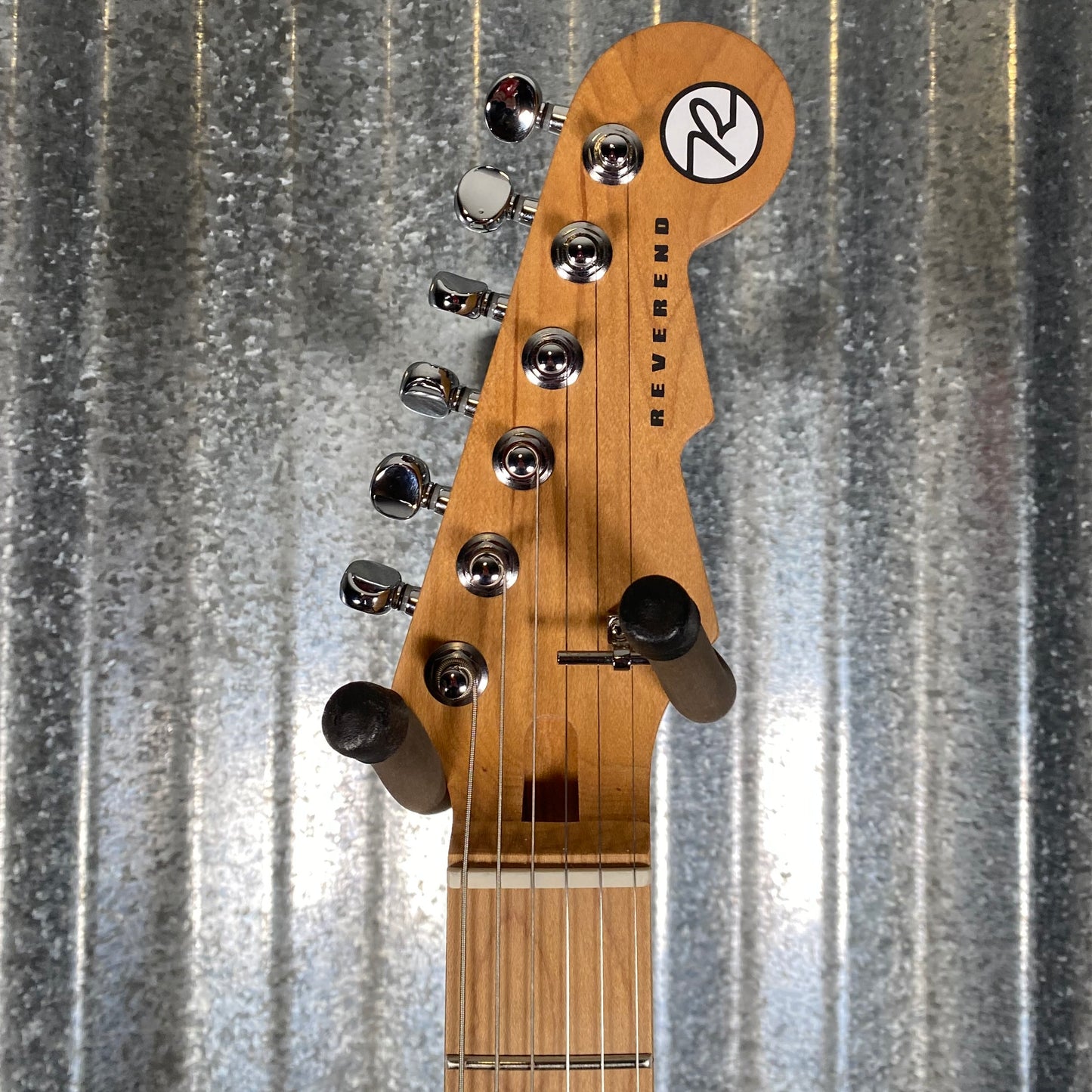 Reverend Stacey Dee Dee-Dee Orchid Pink Guitar #62342