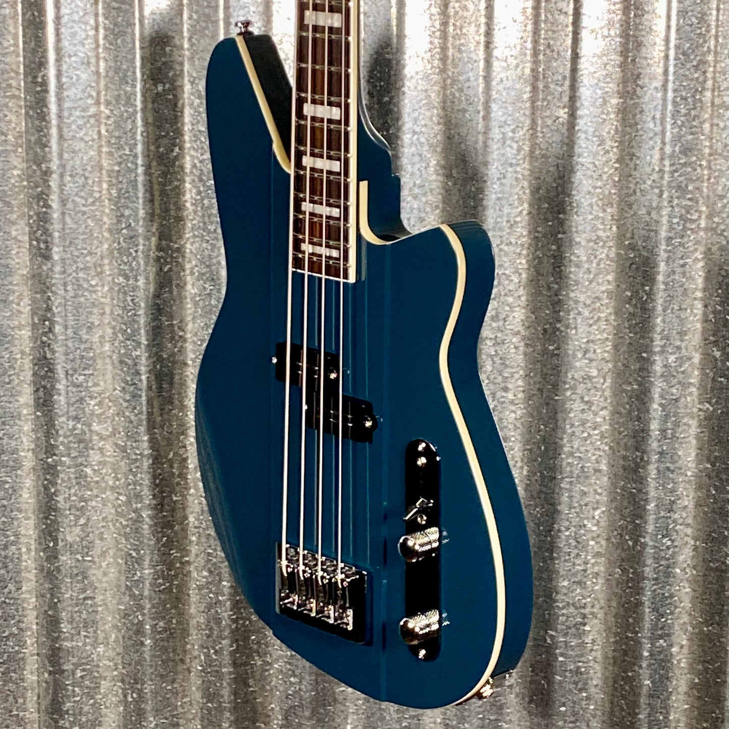 Reverend Sentinel Short Scale 4 String Single Pickup High Tide Blue #69107
