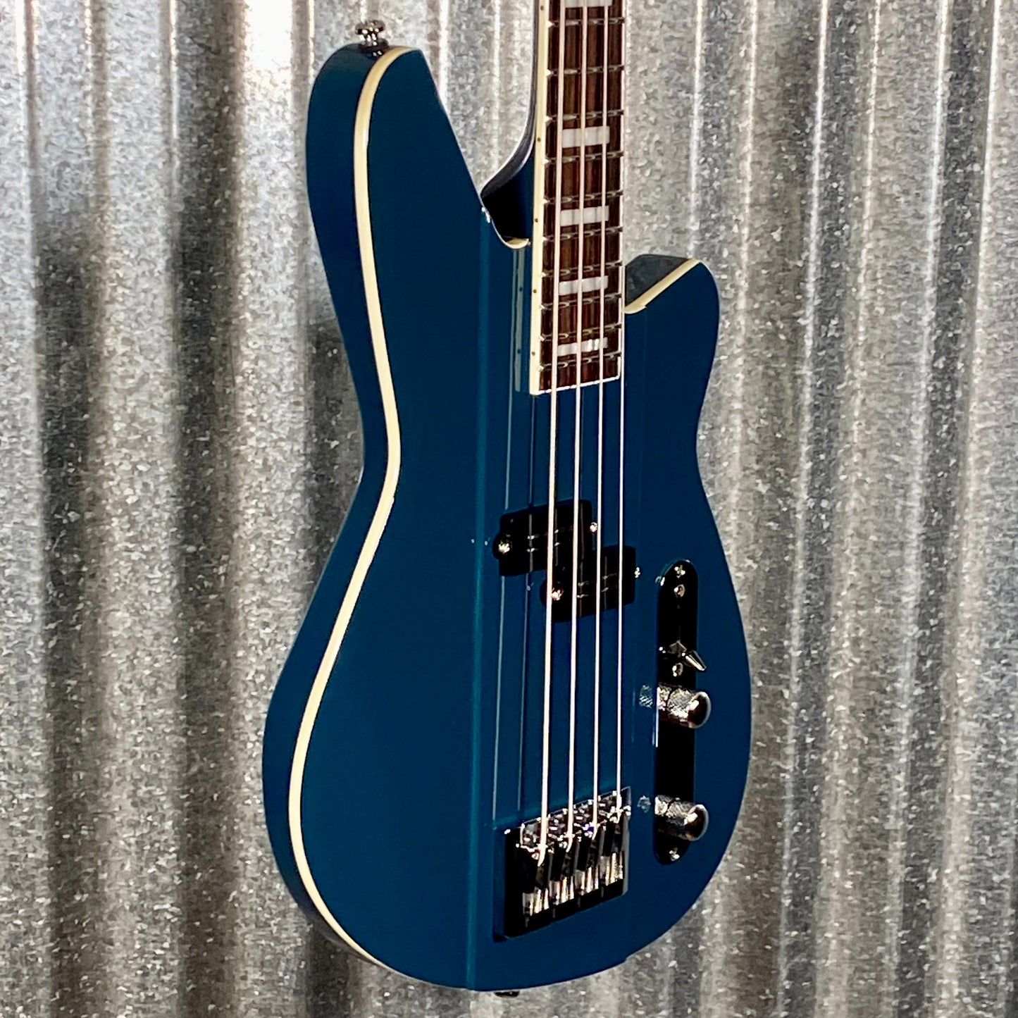 Reverend Sentinel Short Scale 4 String Single Pickup High Tide Blue #69107