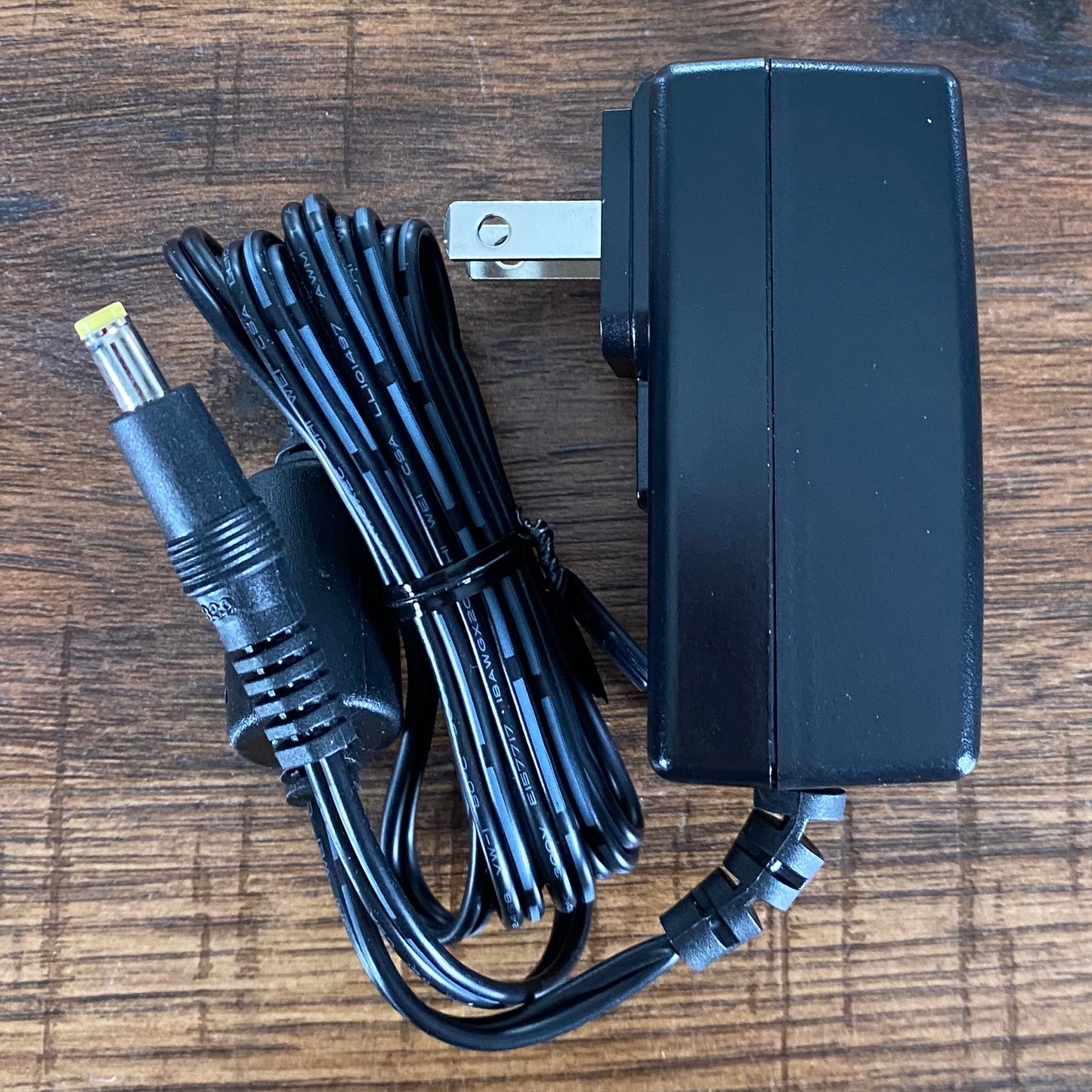 Korg KP3PLUS Expanded KP3 Kaos Pad 3 Touch Pad Processor Sampler Controller